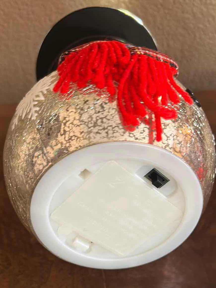 Photo 1 of 2 Mercury GLASS SNOWMEN PEDESTALS H 9"