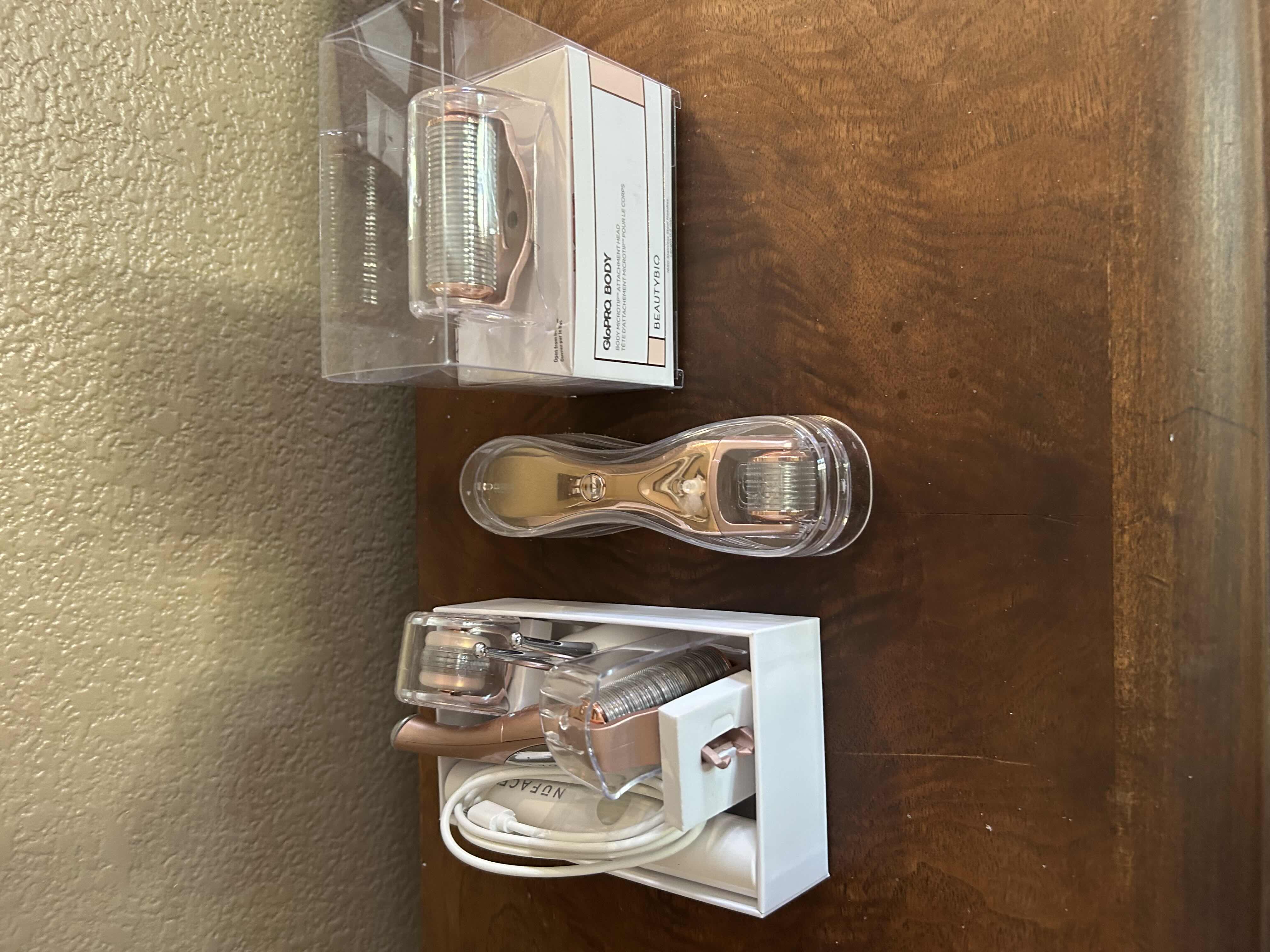 Photo 1 of BEAUTYBIO GLOPRO BODY MICROTIP
ATTACHMENTS