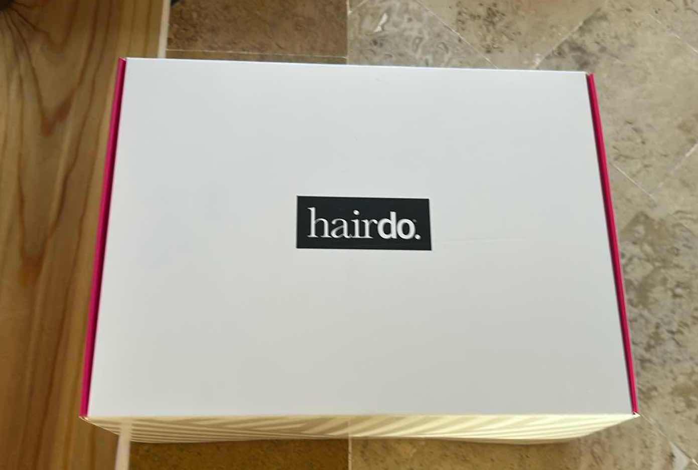 Photo 1 of HAIRDO EASIPART HD XL CROP CUT TOPPER GOLDEN BLONDE RETAIL $139