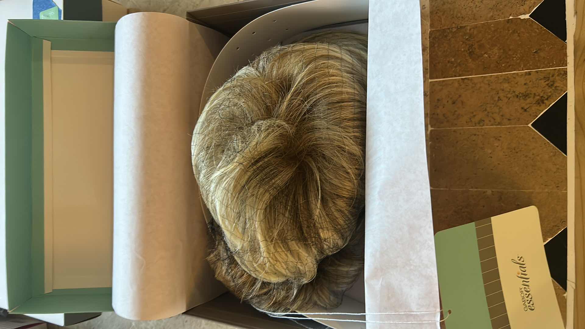 Photo 1 of GABOR ESSENTIALS LIGHT BLONDE TOPPER RETAIL $90