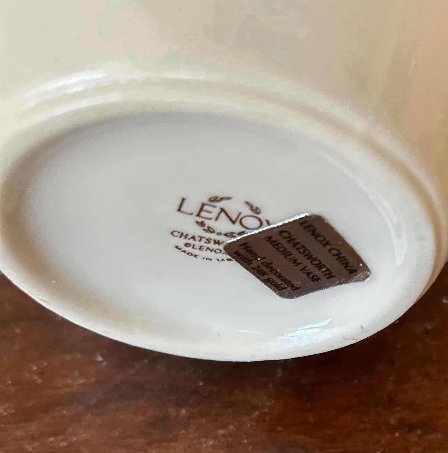 Photo 1 of LENOX CHATSWORTH FLORAL VASE 24K GOLD TRIM H 10"