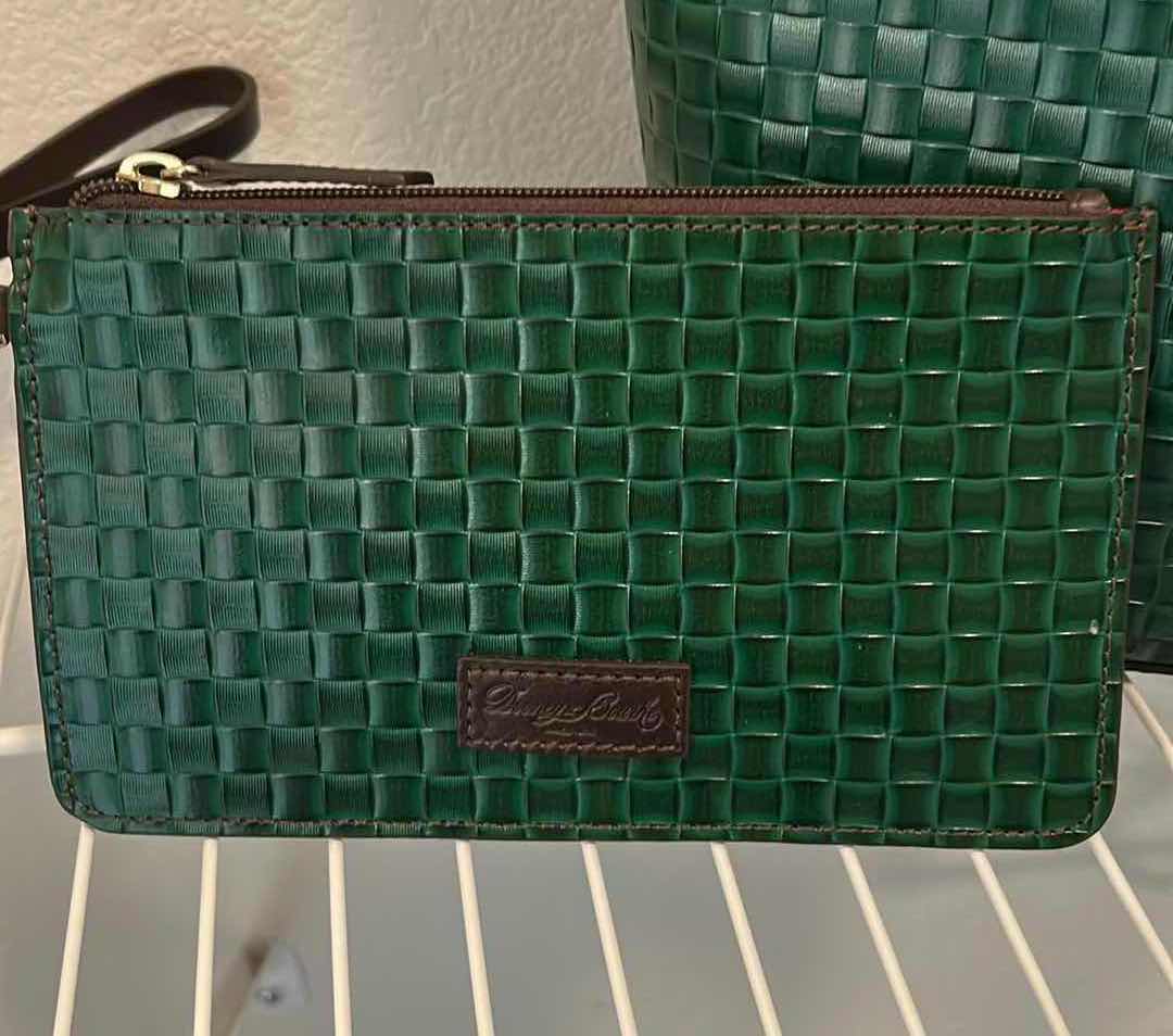 Photo 1 of DOONEY & BOURKE  LILLIANA GREEN WOVEN TOTE W BROWN HANDLES