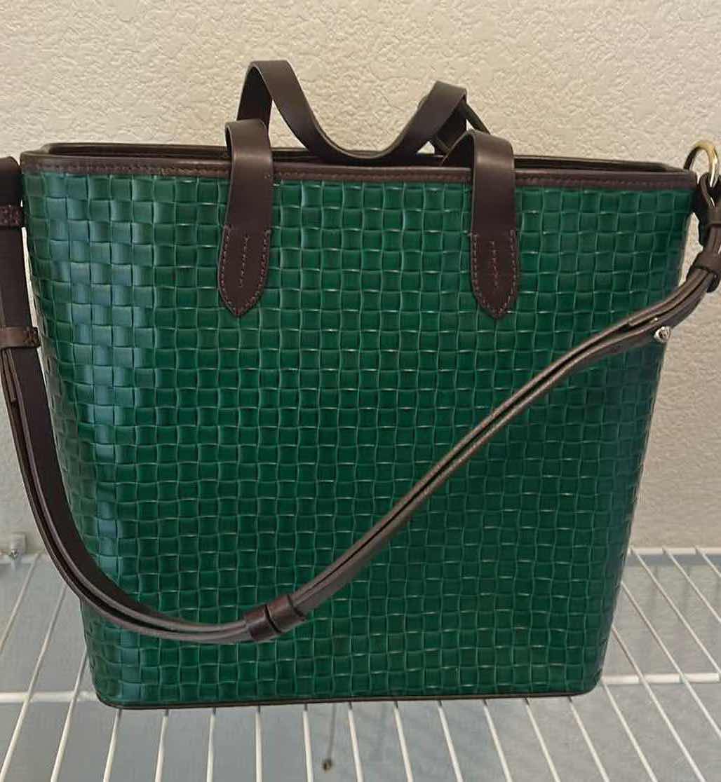 Photo 1 of DOONEY & BOURKE  LILLIANA GREEN WOVEN TOTE W BROWN HANDLES