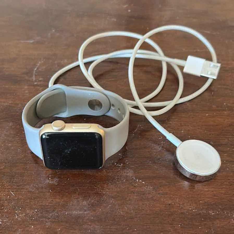 Photo 1 of APPLE WATCH W CHARGER