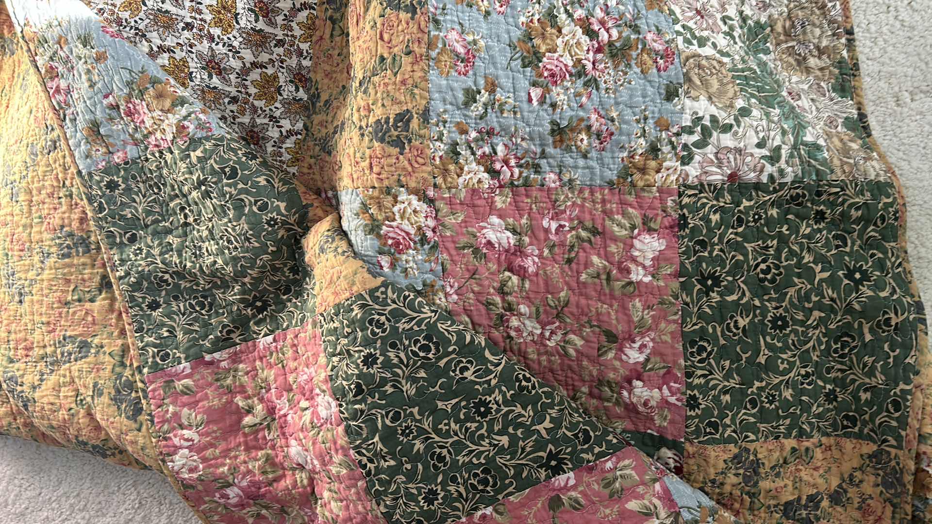 Photo 1 of PATCHWORK QUILT 2 KING SHAMS 2 DECORATIVE PILLOWS 2 VALANCES