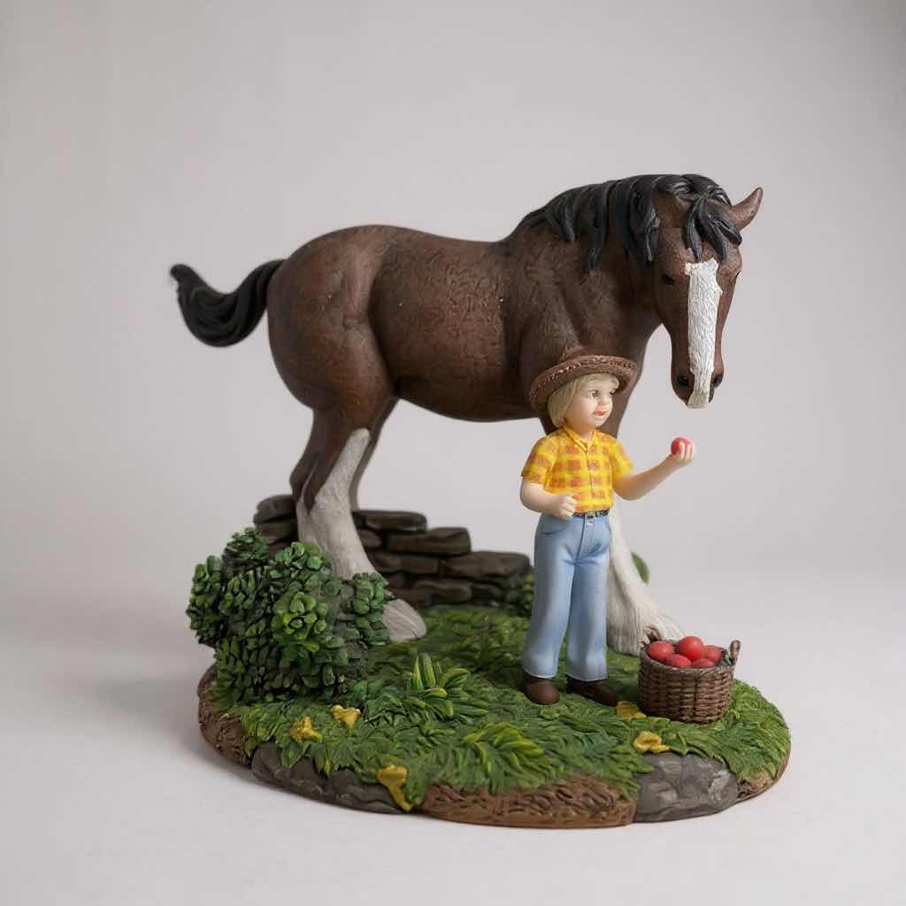 Photo 1 of CLYDESDALE COLLECTABLES "SEPARATED AT BIRTH" " AN APPLE FOR KING"