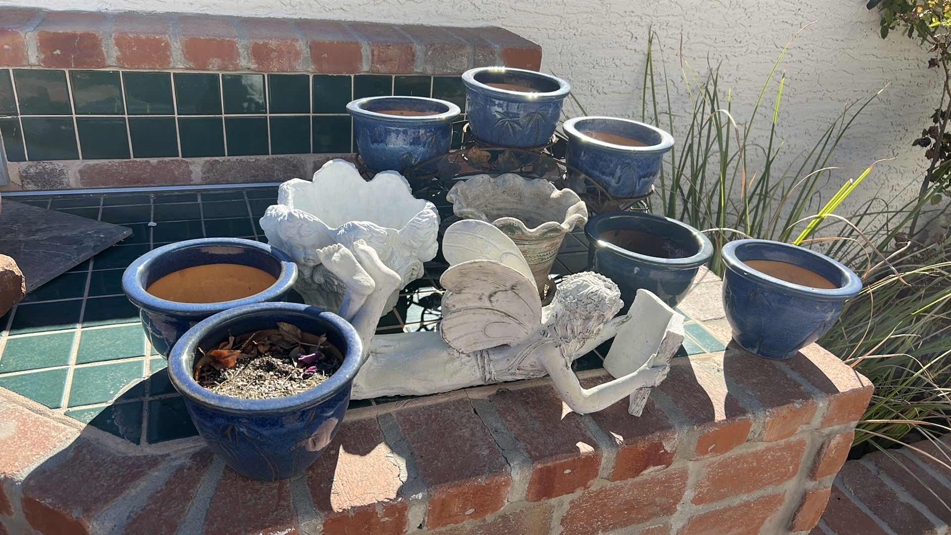 Photo 1 of 10- GARDEN POTS