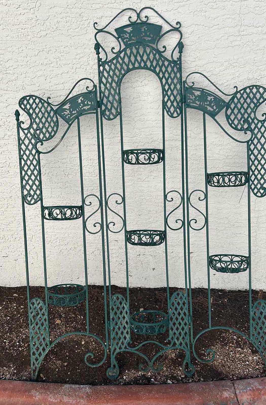 Photo 1 of GREEN OUTDOOR TRELLIS 42" X 61"