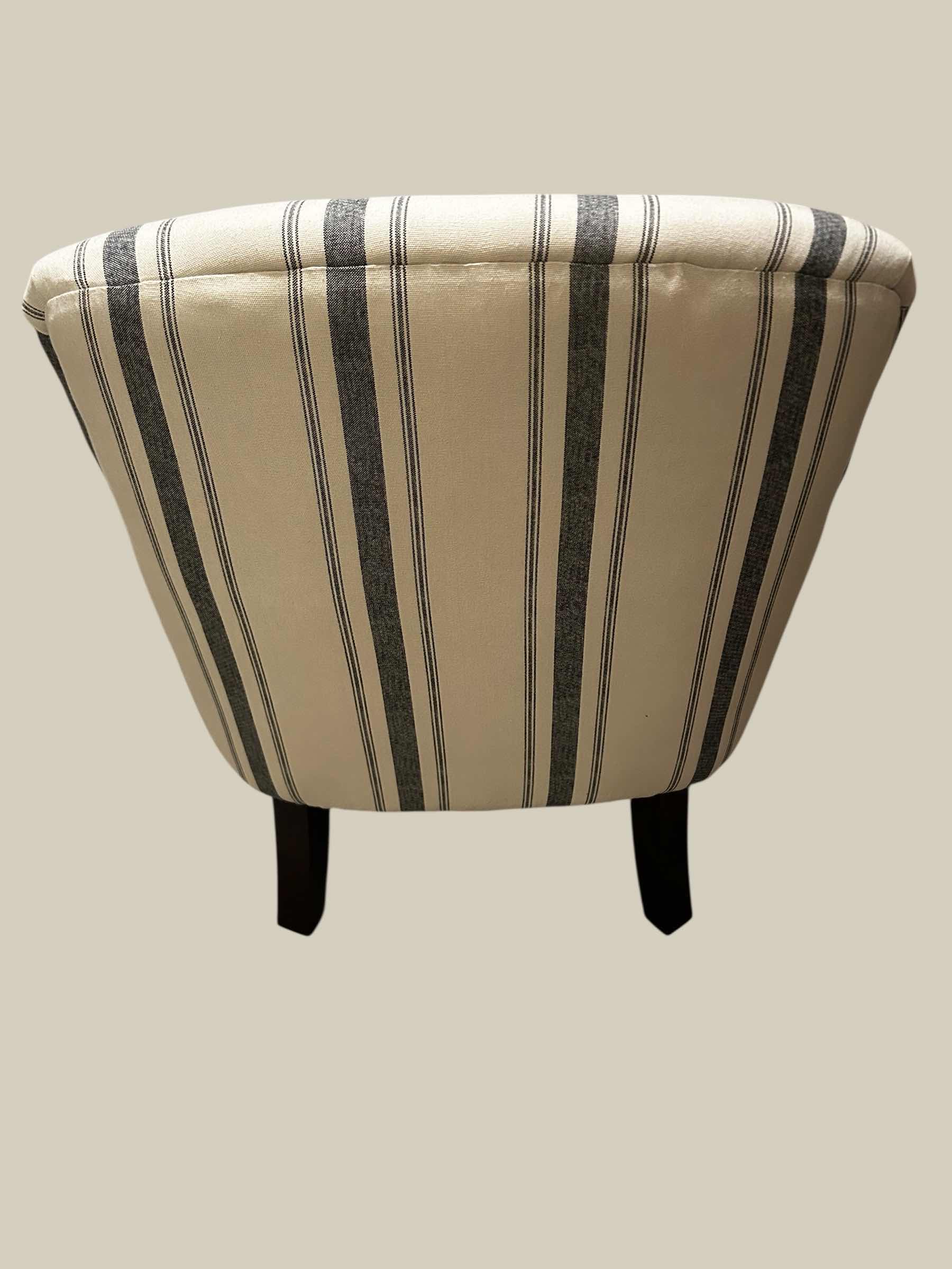 Photo 1 of CASUAL CAMBRIDGE SEASIDE TRADITIONAL ACCENT CHAIR GREY BEIGE STRIPED