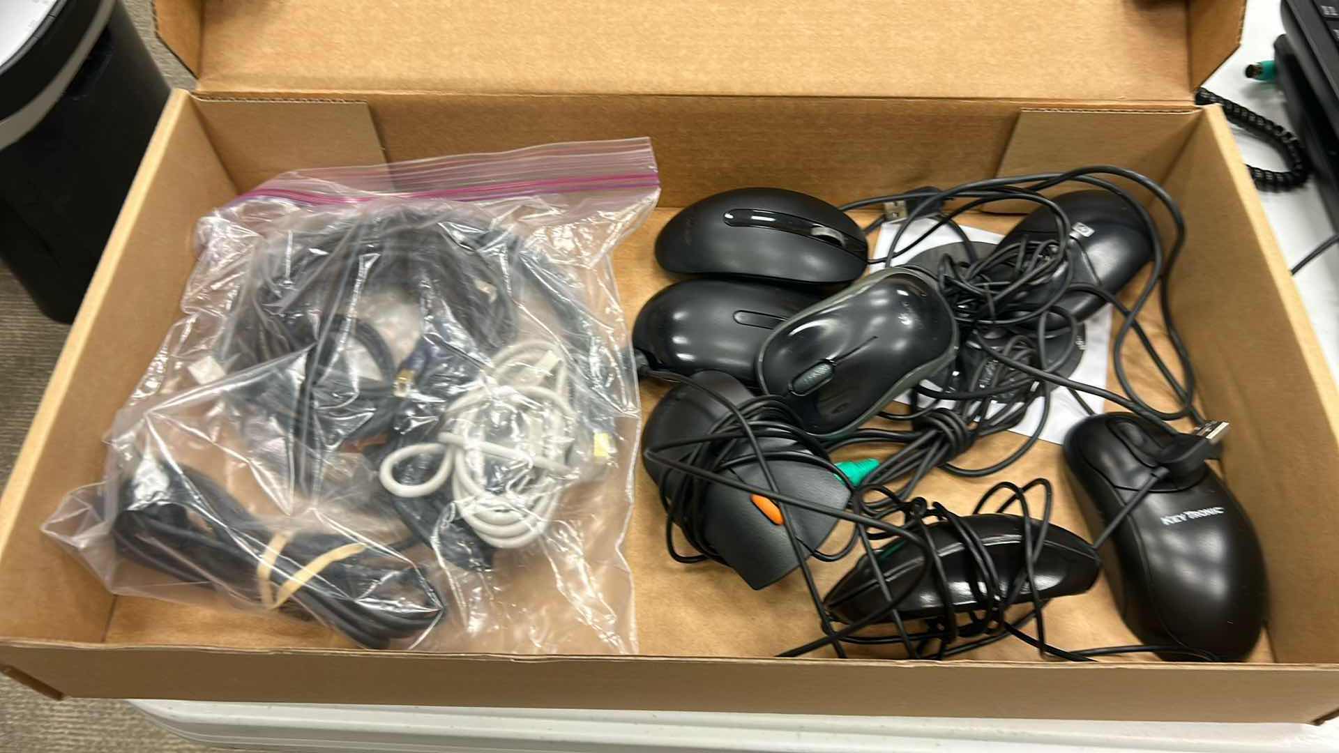 Photo 1 of CONTENTS OF BOX ASSORTED MOUSES CORDS