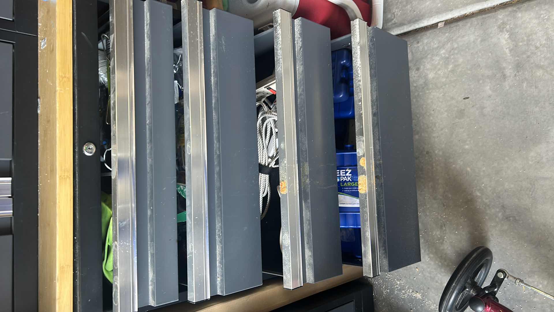 Photo 1 of NEW AGE PRO SERIES 4 DRAWER TOOL CABINET