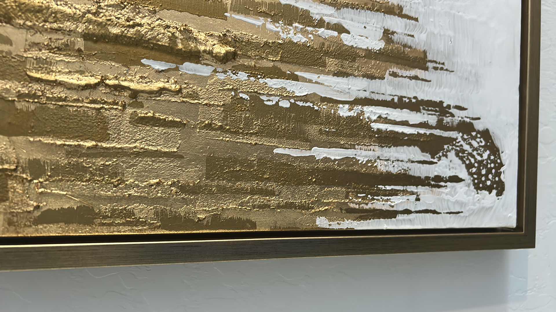 Photo 1 of MANHATTAN BOLD METALLIC FRAMED CANVAS ART 32" X 41"