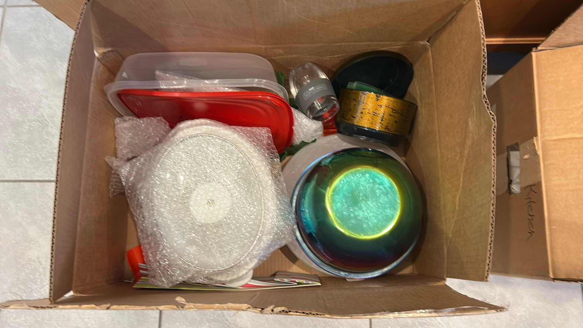 Photo 1 of CONTENTS OF BOX CROCKPOT MIXING BOWLS