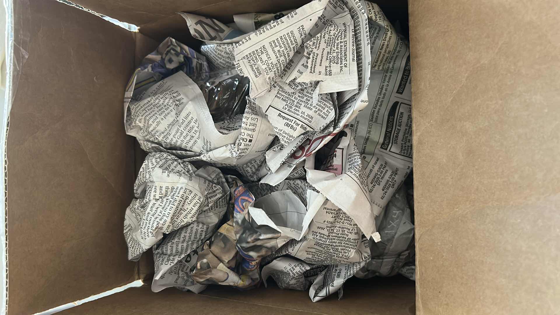 Photo 1 of CONTENTS OF BOX ASSORTED SMALL GLASS PIECES