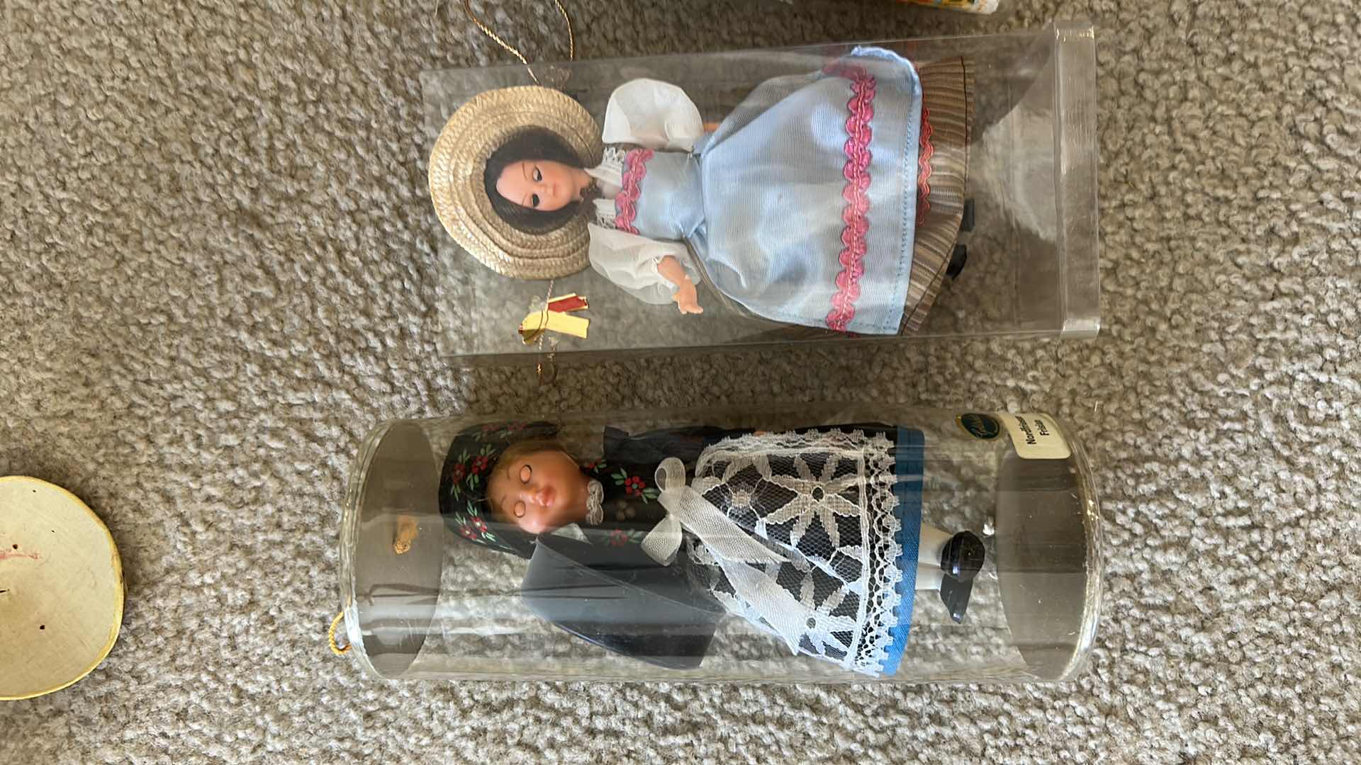 Photo 1 of 4- VINTAGE SOUVENIR DOLLS H 8"