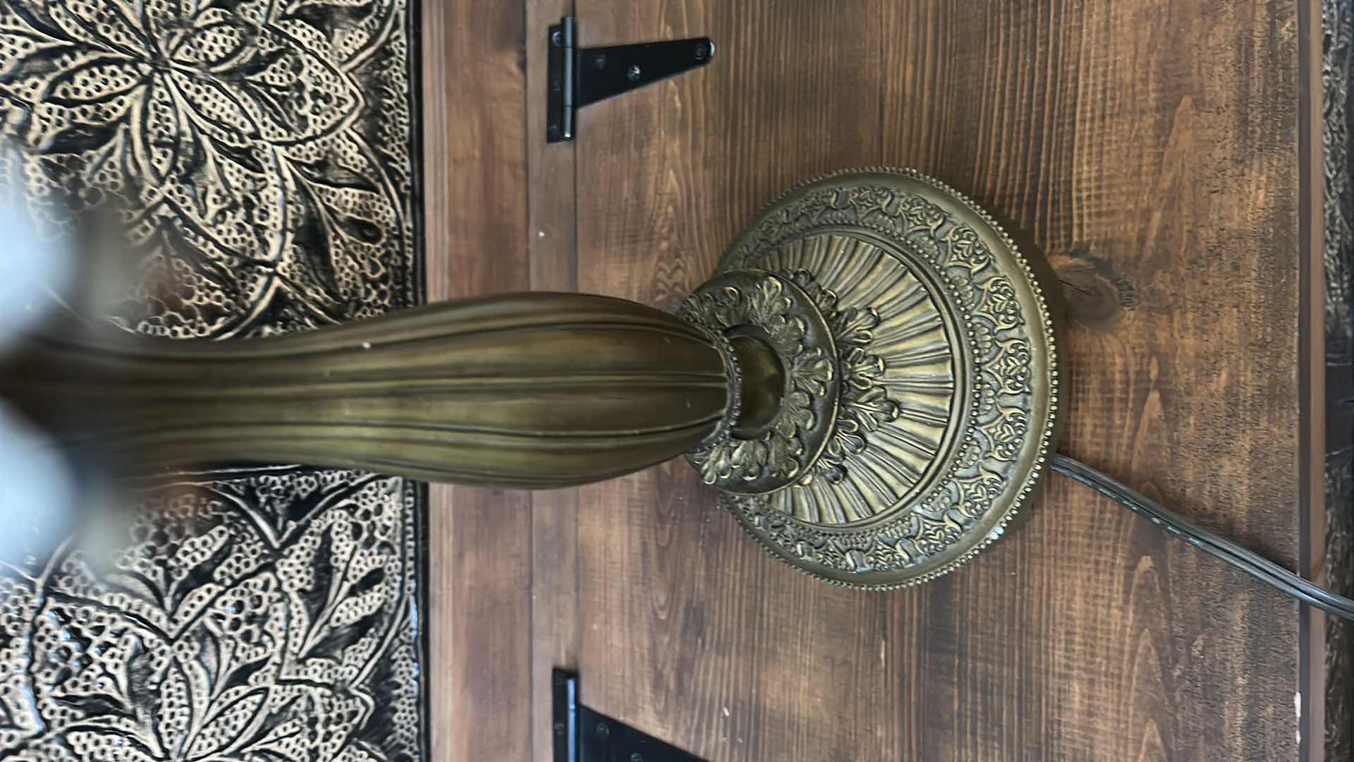 Photo 1 of DALE TIFFANY STYLE BEADED RUBY TABLE LAMP H 22"