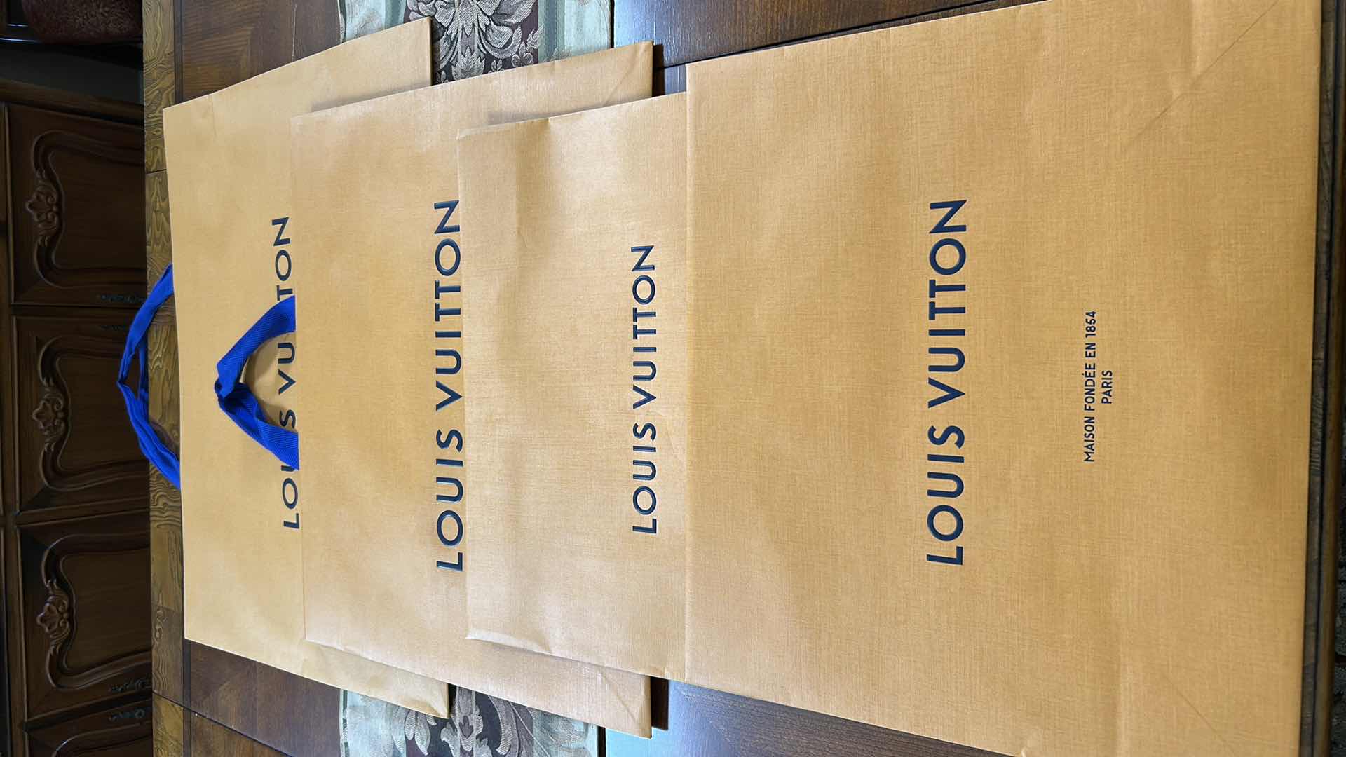 Photo 1 of 4-AUTHENTIC ORANGE LOUIS VUITTON PAPER SHOPPING BAG