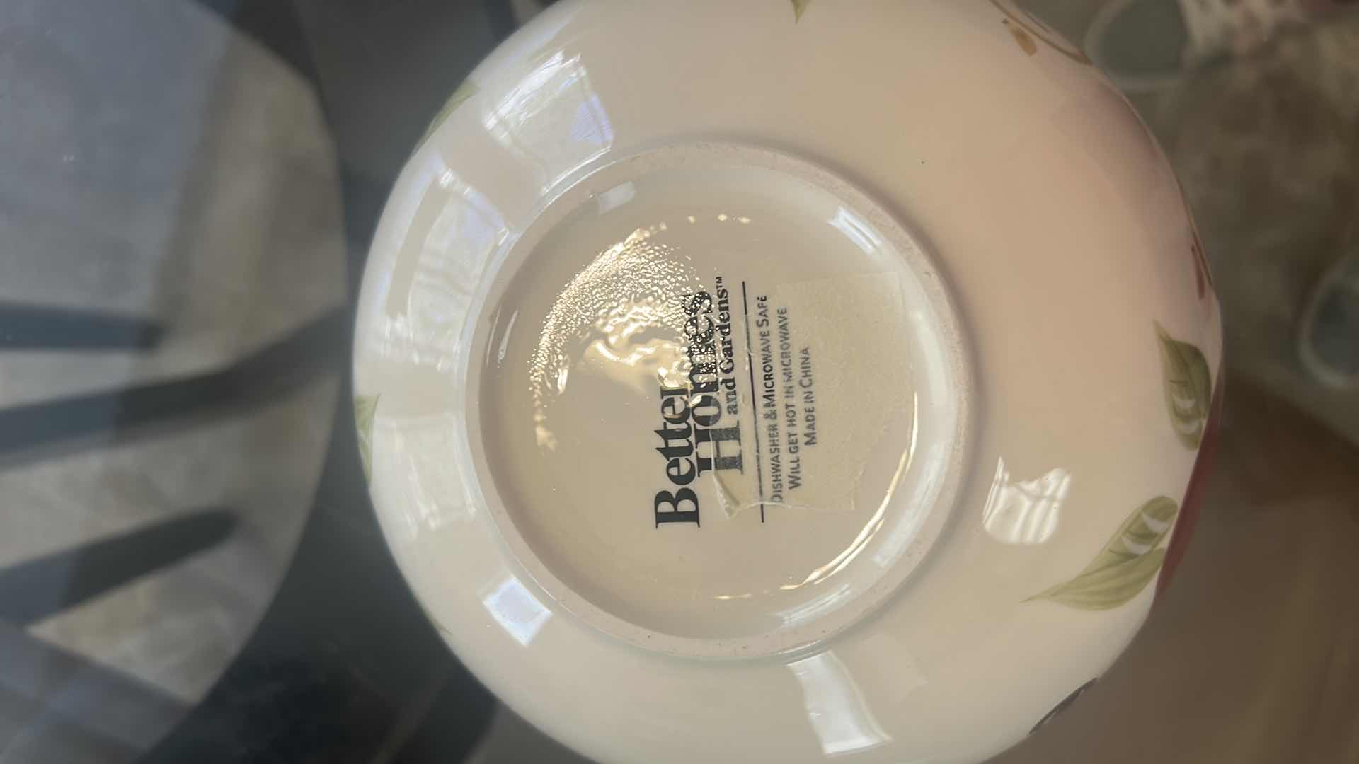 Photo 1 of 2- BETTER HOMES & GARDEN BELLA FRUIT VEGETABLE BOWLS