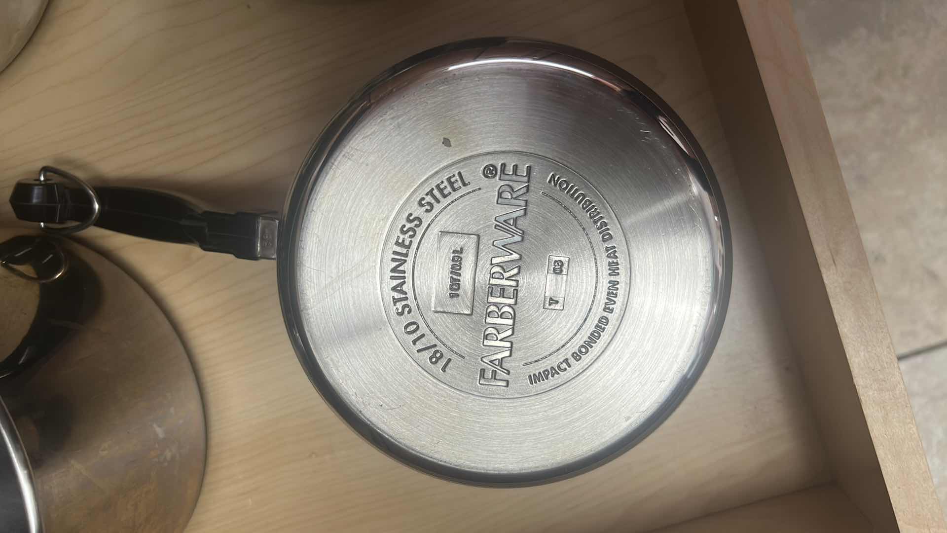 Photo 1 of CONTENTS OF SHELF 5 VINTAGE FABERWARE COOKWARE W LIDS