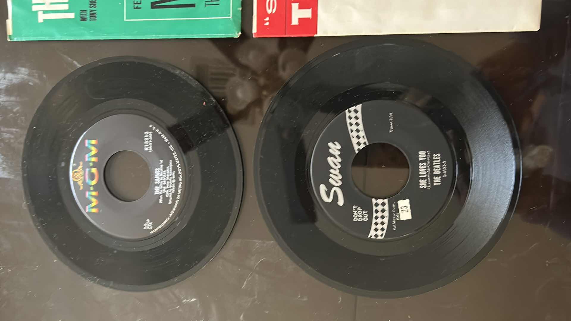 View 3 of COLLECTABLE VINTAGE VINYL RECORDS THE BEATLES "SHE LOVES YOU" & MGM PRESSING "MY BONNIE" W TONY SHERIDAN