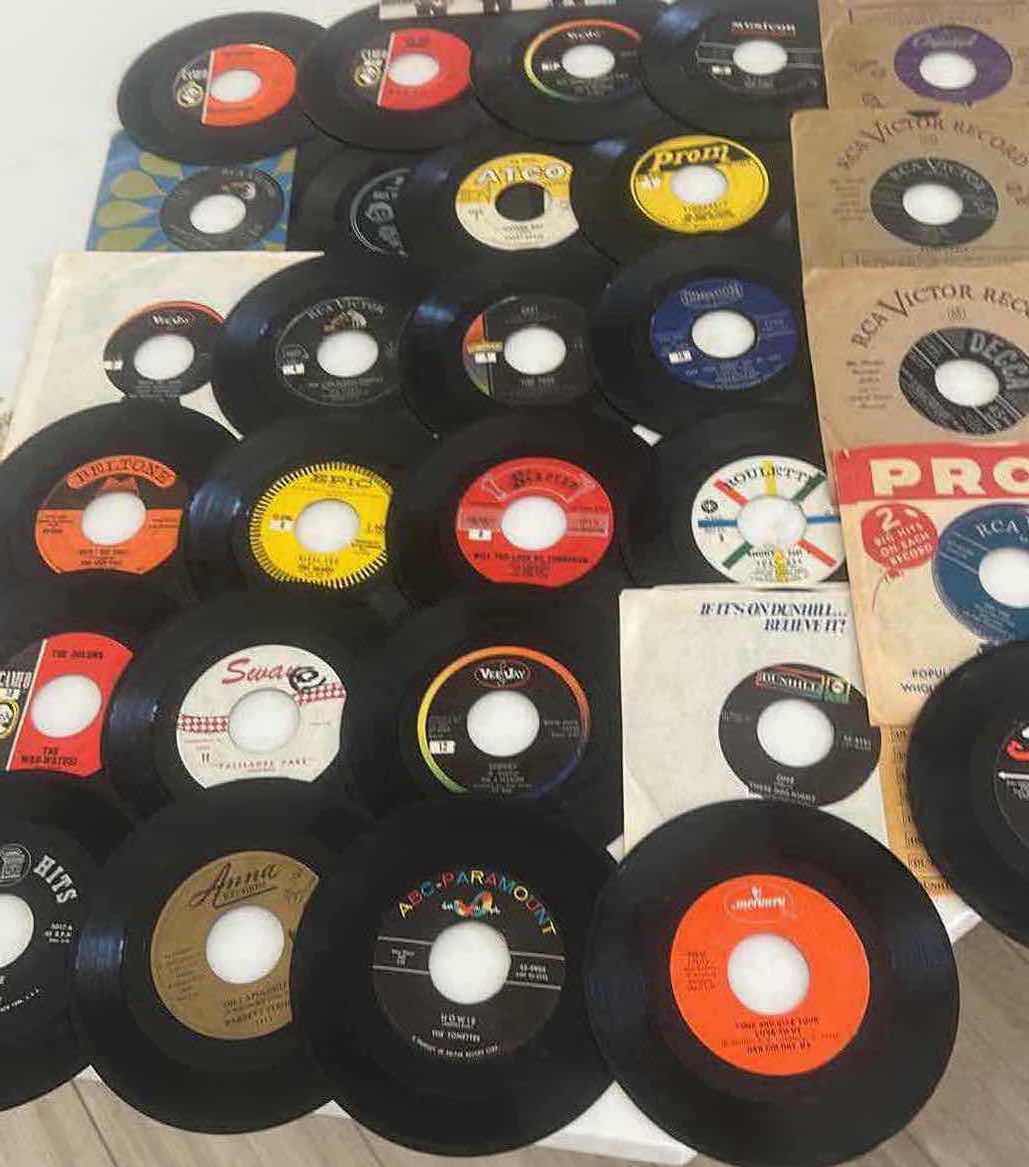 Photo 1 of 30- VINTAGE 45 RPM VINYL RECORDS BY SEVERAL ARTISTS 1950's and 1960's.
