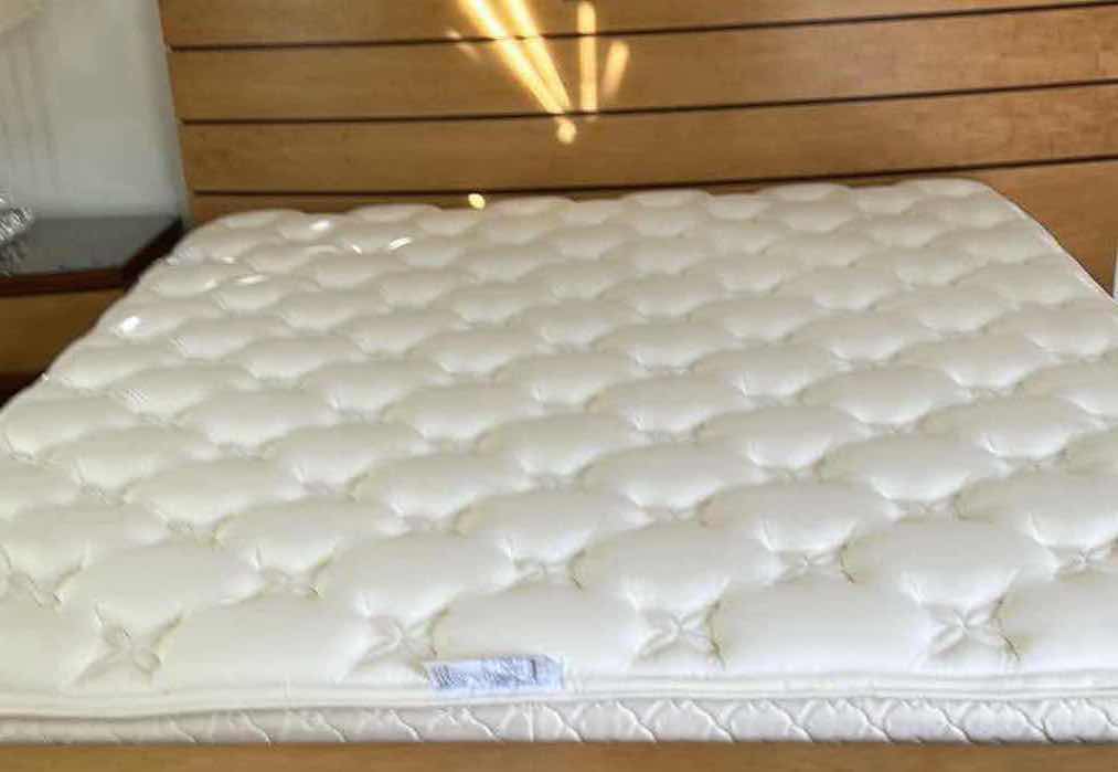 Photo 1 of STUDIO AIRELOOM KING MATTRESS BEDFRAME SOLD SEPARATELY
