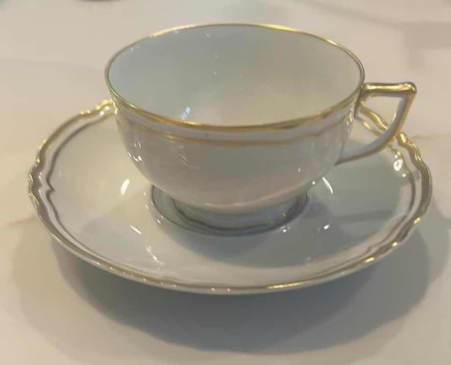 Photo 1 of LIMOGES "RAYNAUD CERALENE " 5 PC FINE CHINA PLACE SETTING