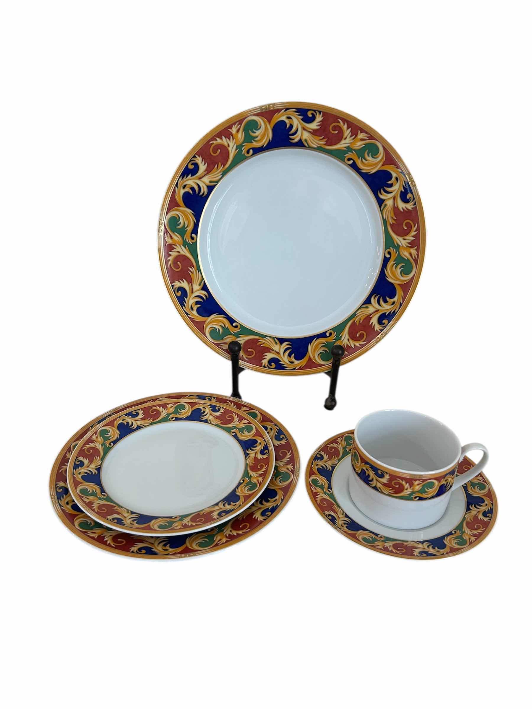 Photo 1 of 5 PC- ROSENTHAL RENAISSANCE CARLOTTA FINE PORCELAIN PLACE SETTING