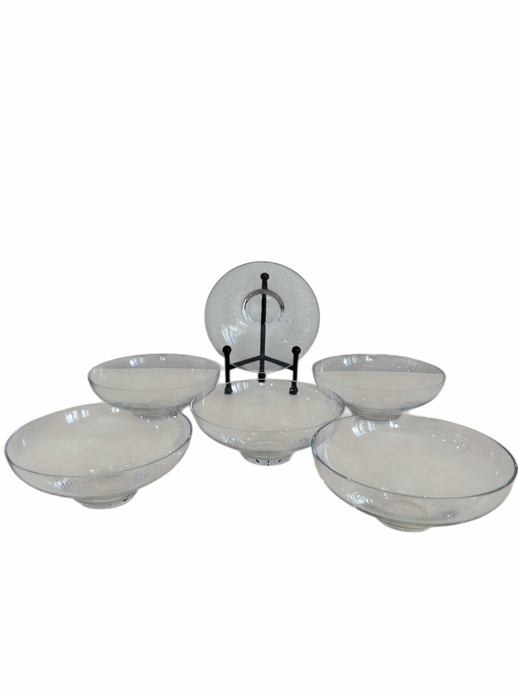 Photo 1 of 6-VINTAGE BODA PIPPI GLASS BOWLS 7"