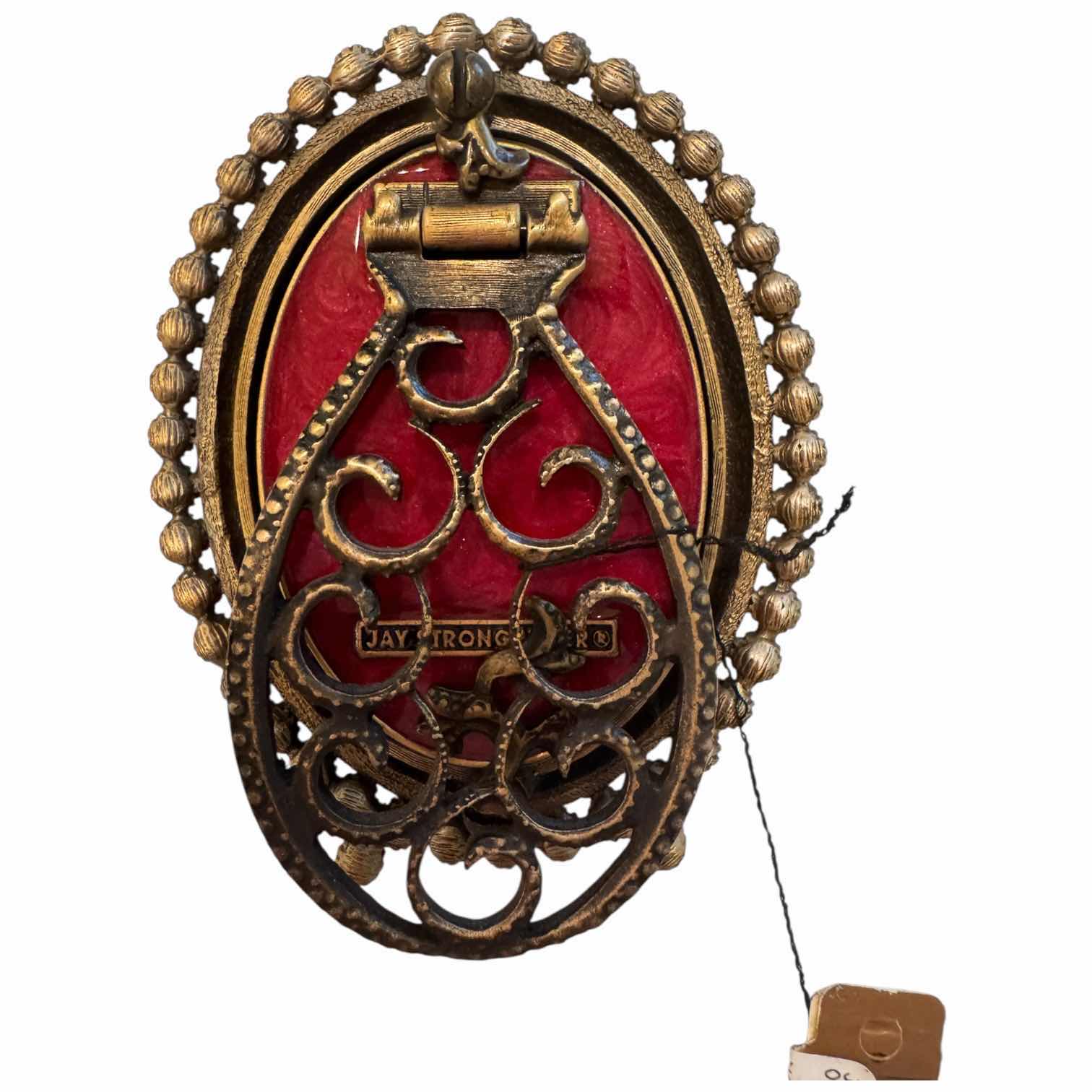 Photo 1 of EIFFEL TOWER CLOCK BRASS TONED JAY STRONGWATERS METAL PICTURE FRAMES GOLD TONED H5”