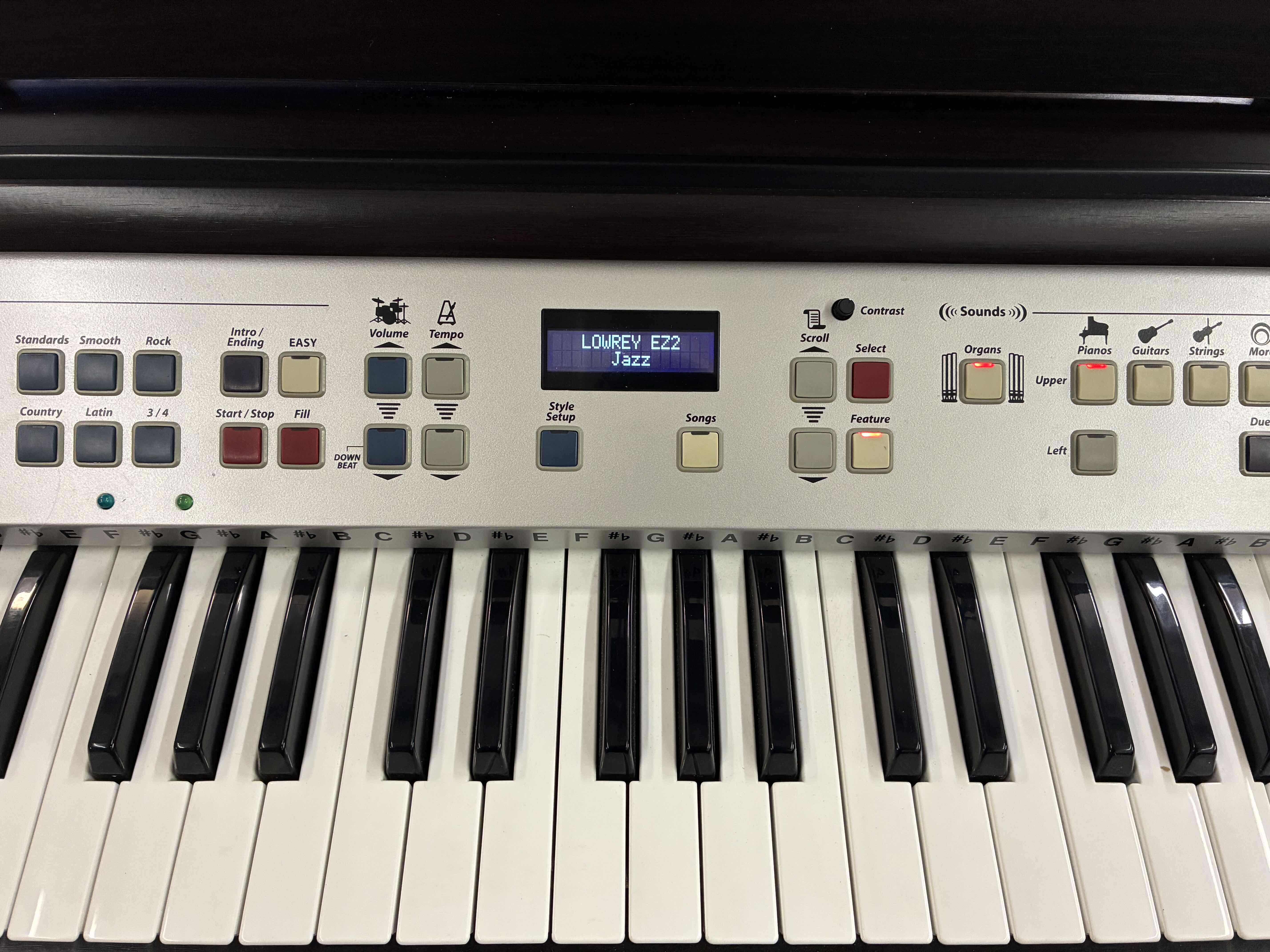 Photo 1 of LOWREY VIRTUAL ORCHESTRA EZ2 ELECTRIC PIANO/KEYBOARD