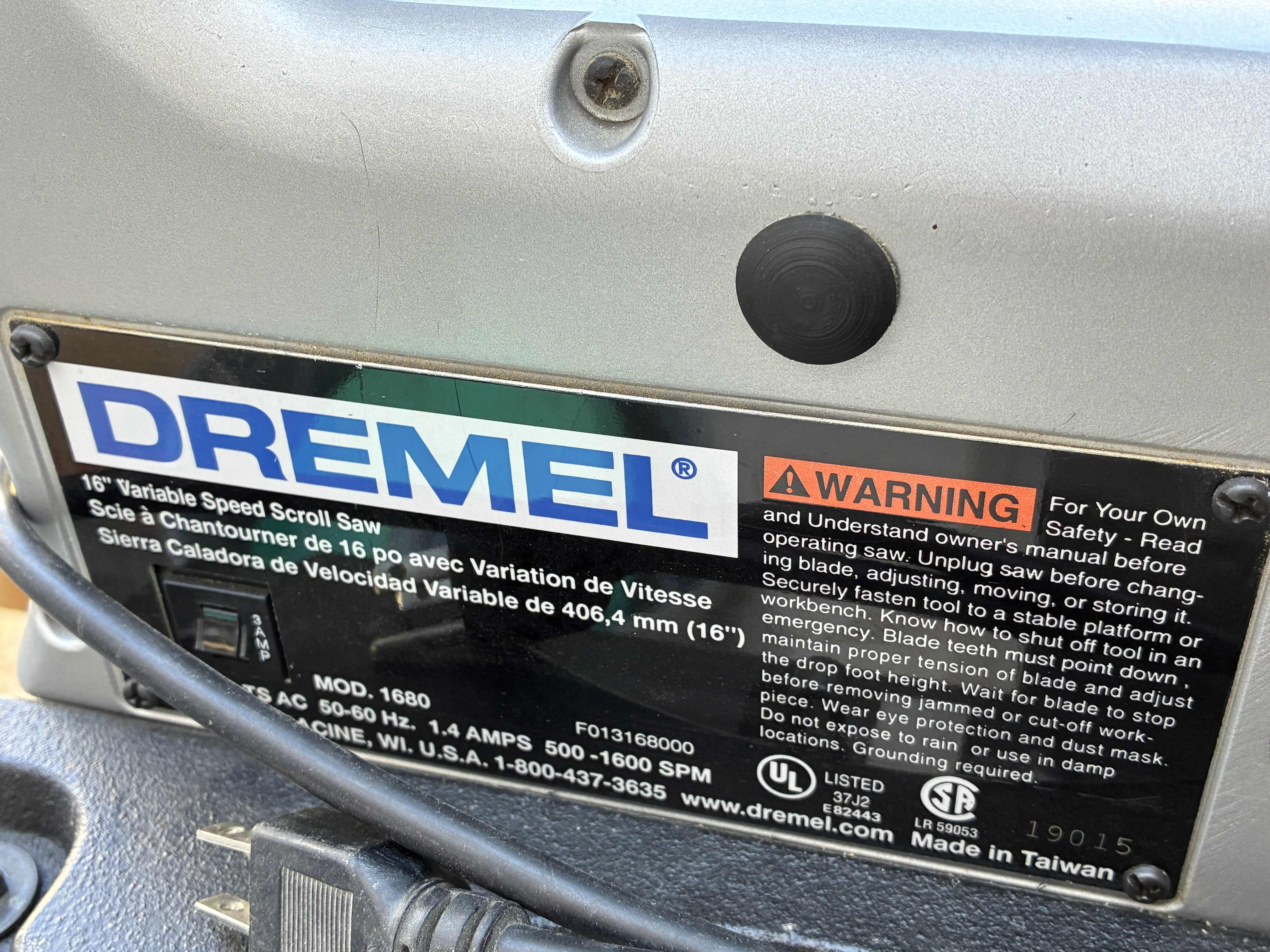 Photo 1 of DREMEL 16” VARIABLE SPEED SCROLL SAW 1680 W STAND $200