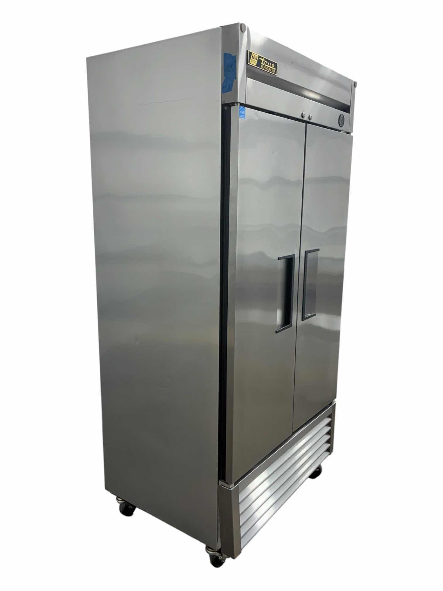 Photo 1 of TRUE STAINLESS STEEL TWO SECTION REACH-IN COMMERCIAL REFRIGERATOR T-35