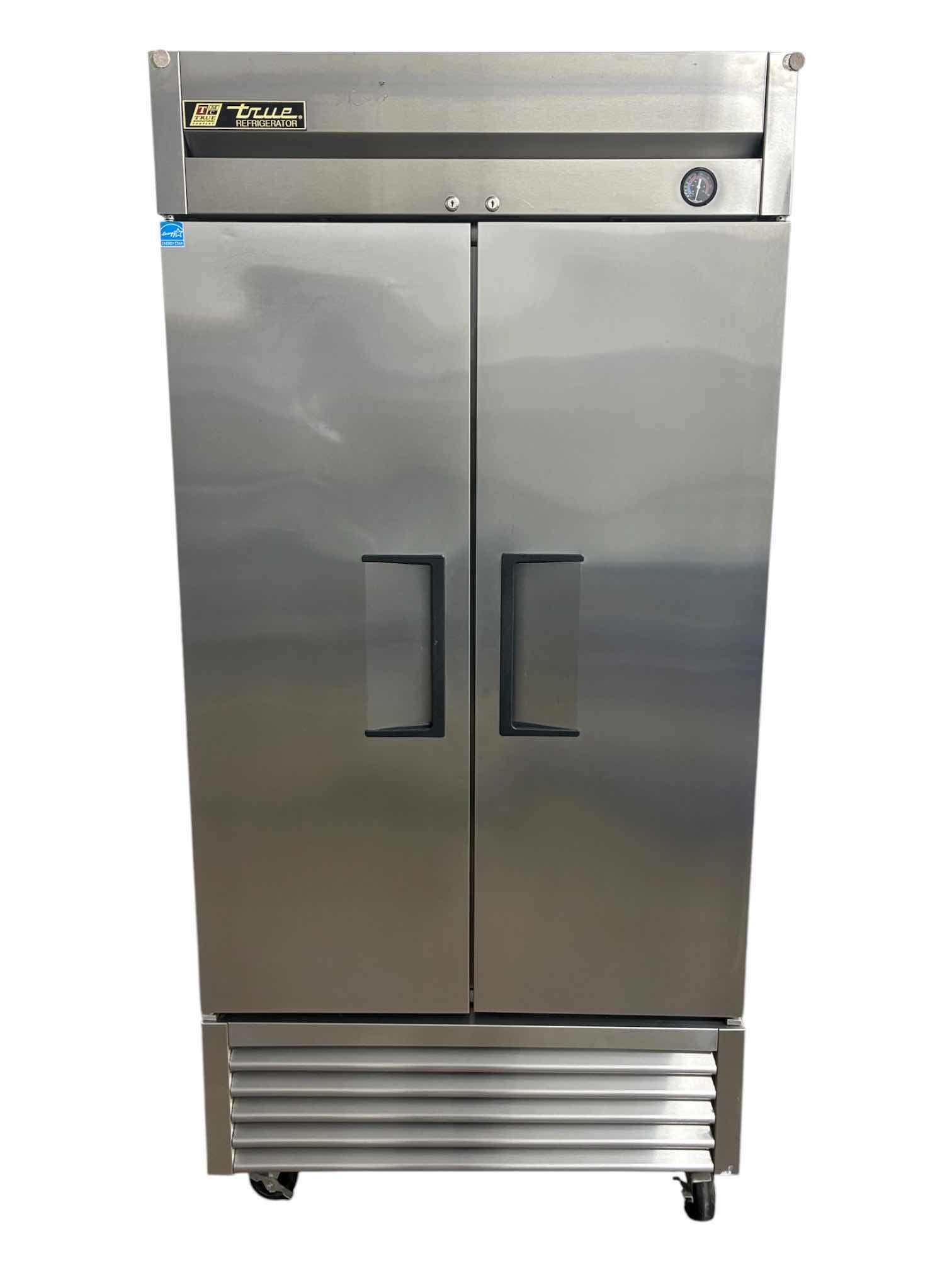 Photo 1 of TRUE STAINLESS STEEL TWO SECTION REACH-IN COMMERCIAL REFRIGERATOR T-35