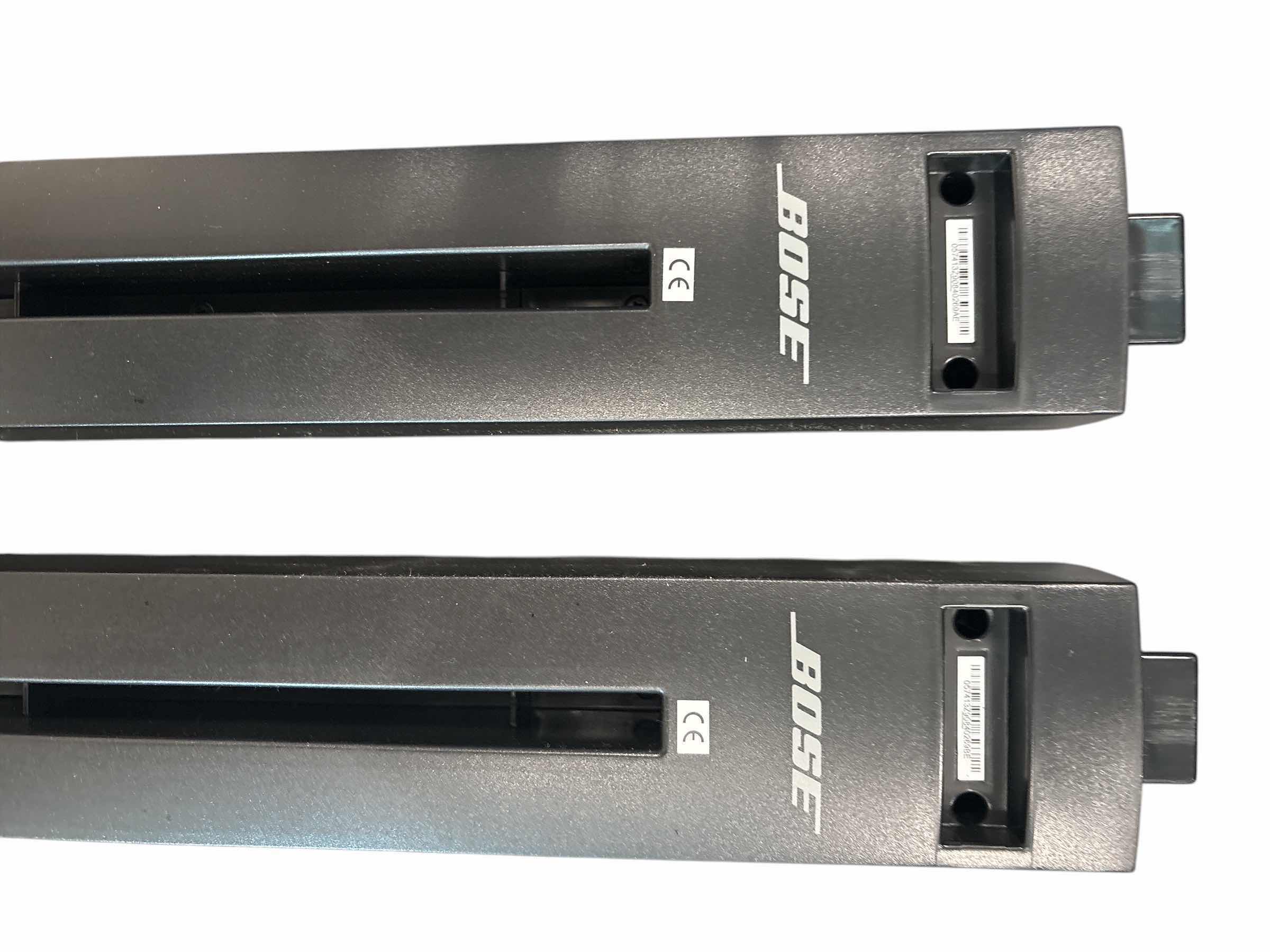 Photo 1 of BOSE L1 COMPACT EXTENSIONS RETAIL WITH CARRYING CASE