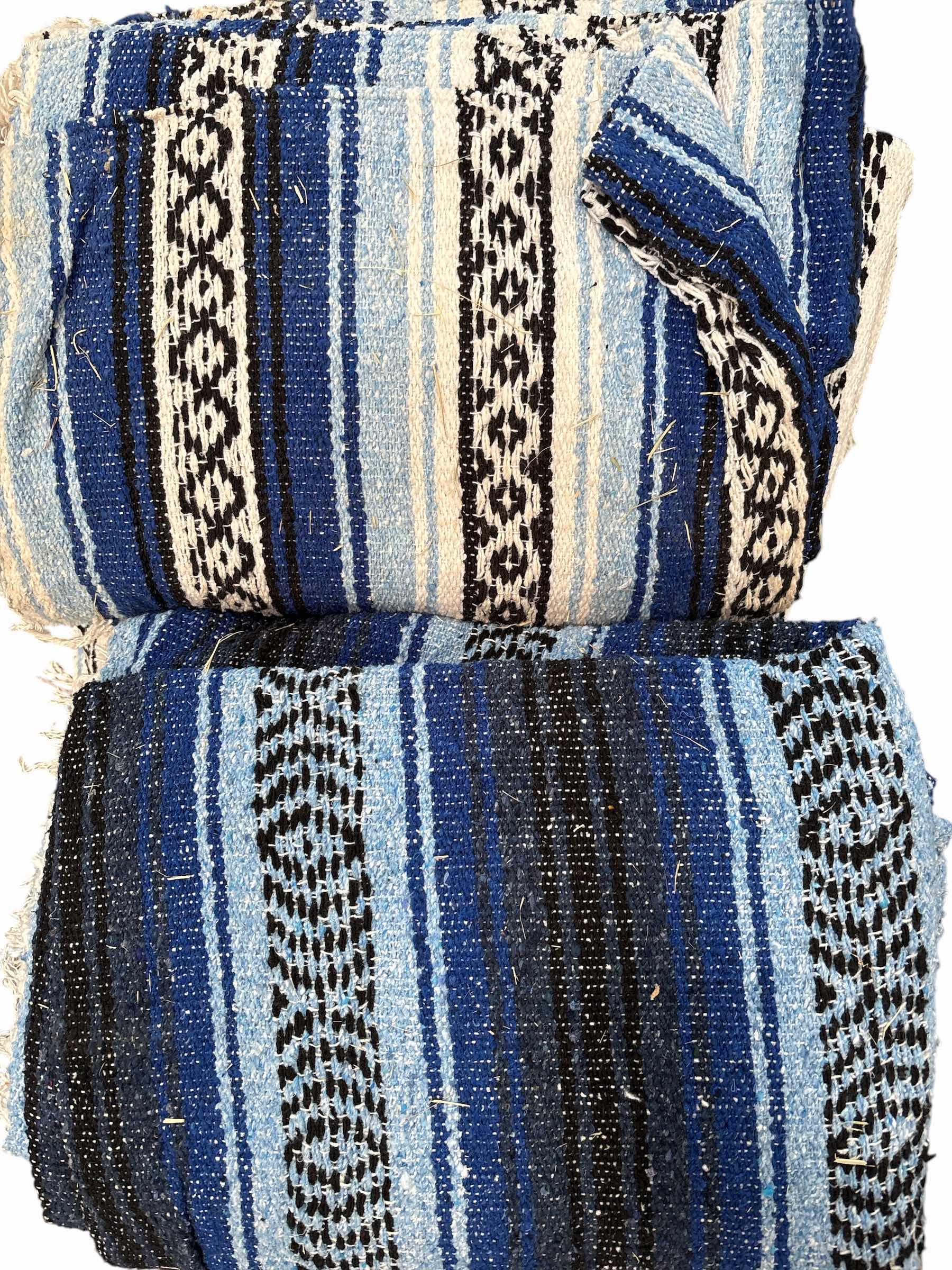 Photo 1 of (12)PCS BLUE MEXICAN BLANKETS 78”X48”