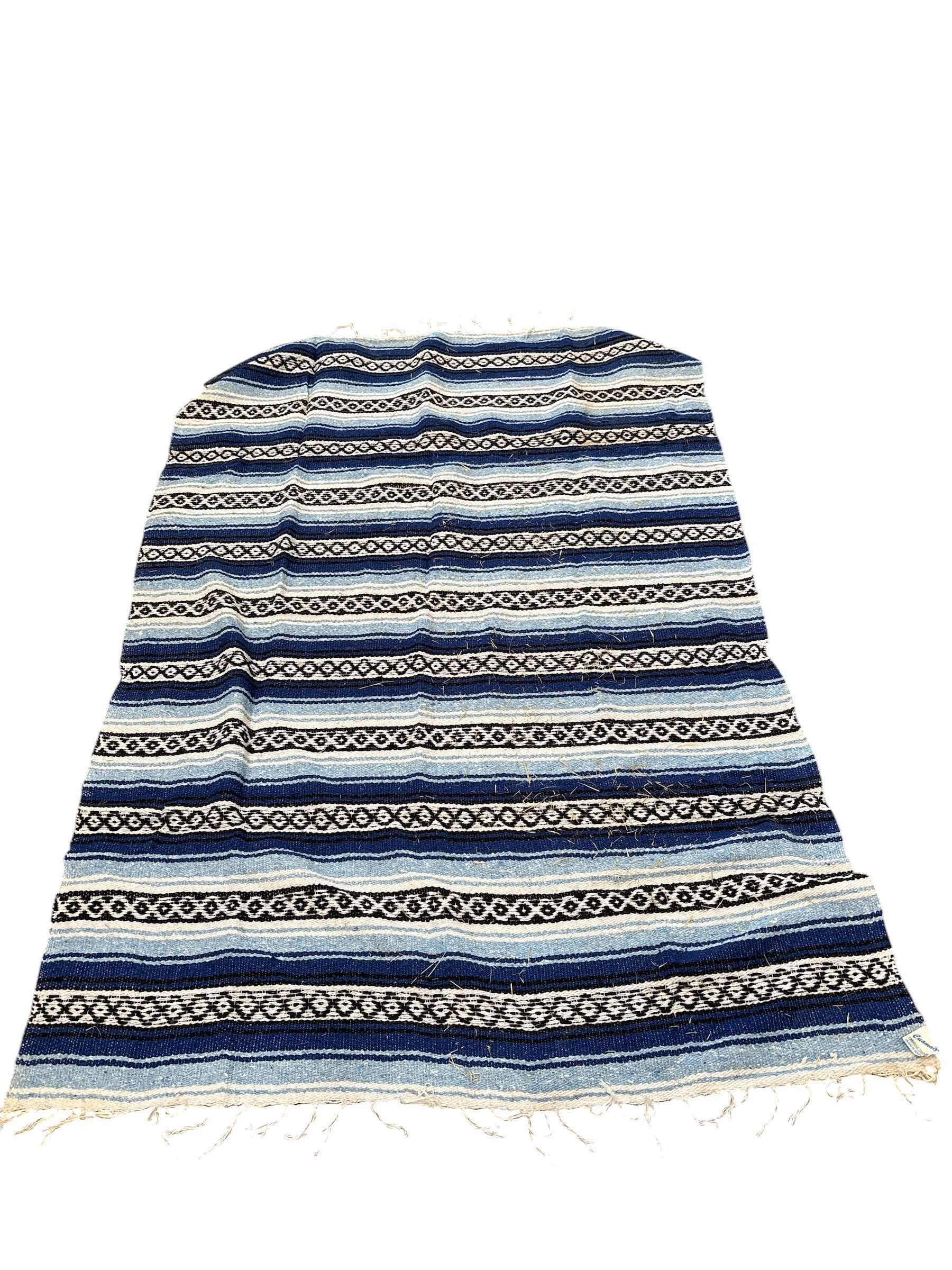 Photo 1 of (12)PCS BLUE MEXICAN BLANKETS 78”X48”