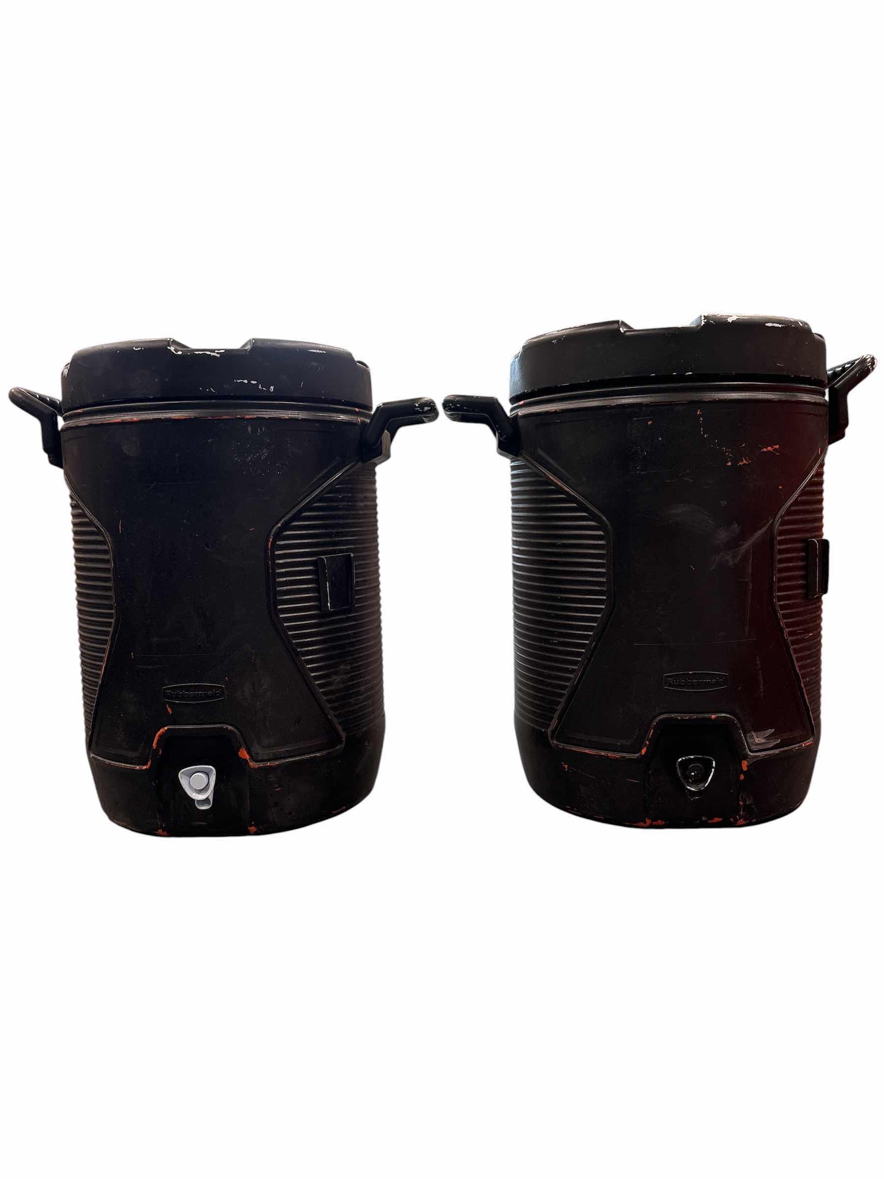 Photo 1 of (2)PCS RUBBERMAID 5 GALLON INSULATED BEVERAGE COOLER RETAIL $80