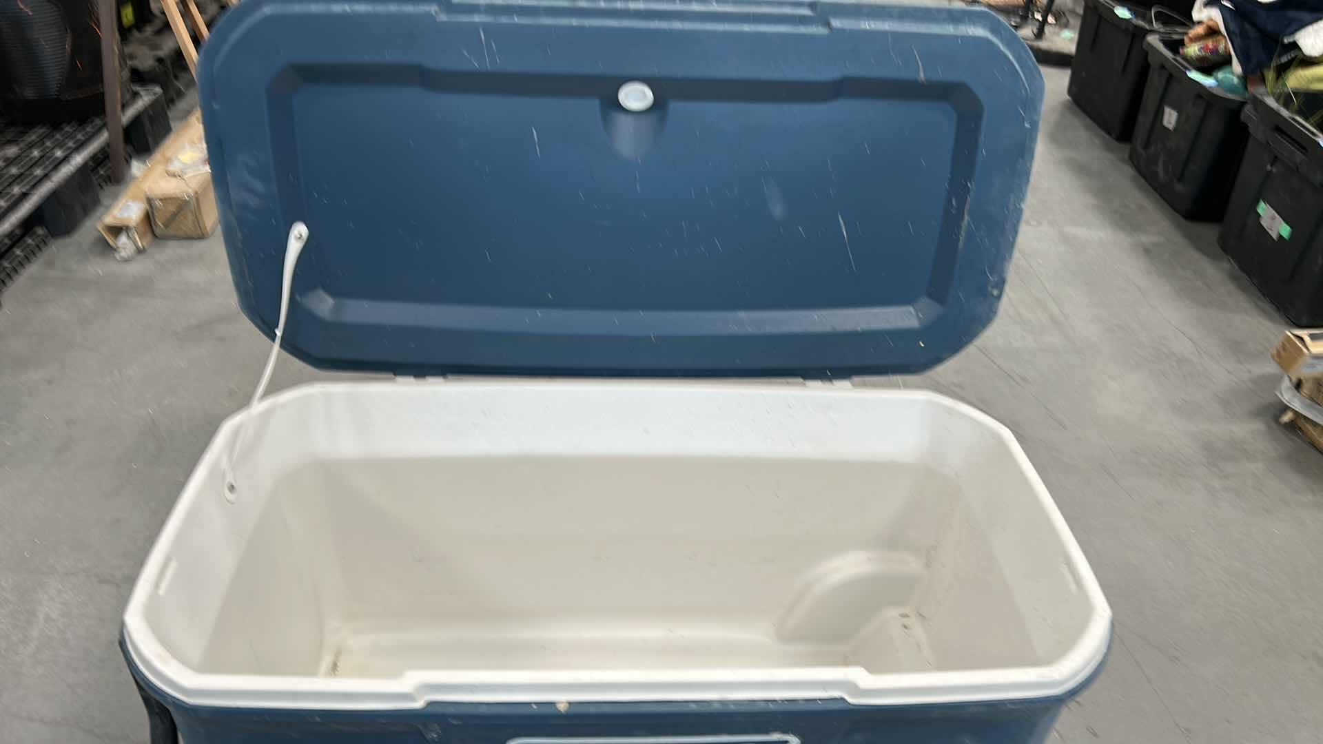 Photo 1 of COLEMAN 5 DAY COOLER PLUG BROKEN