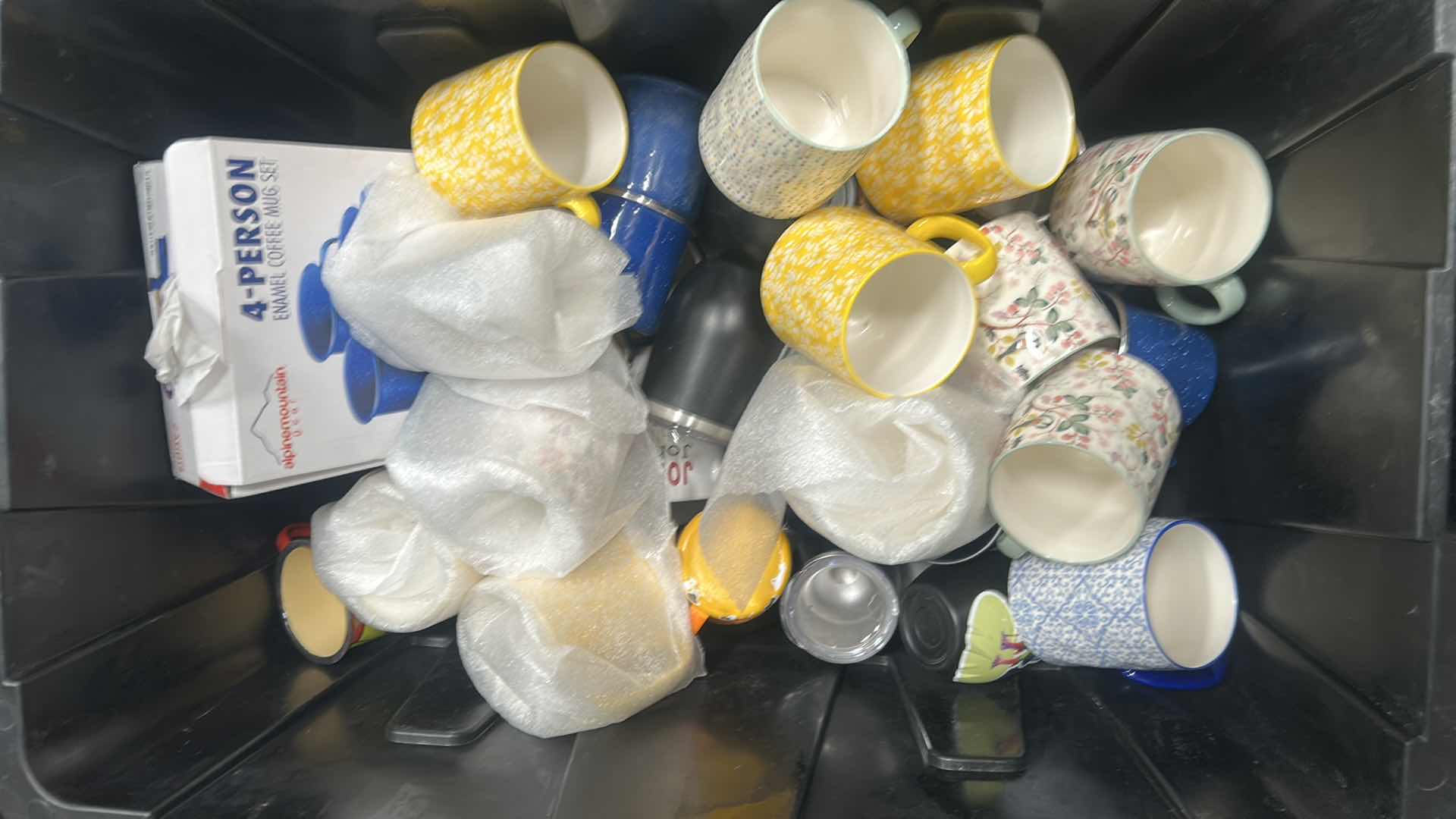 Photo 1 of CONTENTS OF CONTAINER ASSORTED COFFEE MUGS