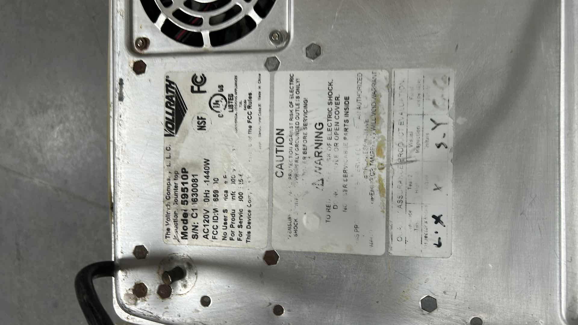 Photo 1 of VOLLRATH MIRAGE PRO COUNTERTOP INDUCTION RANGE,