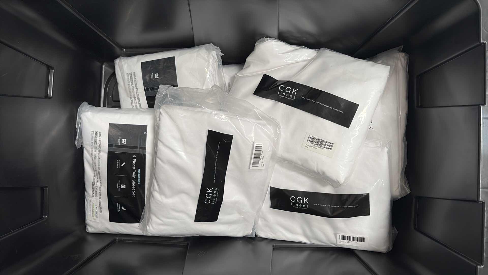 Photo 1 of CONTAINER OF CKG LINENS-TWIN SIZE