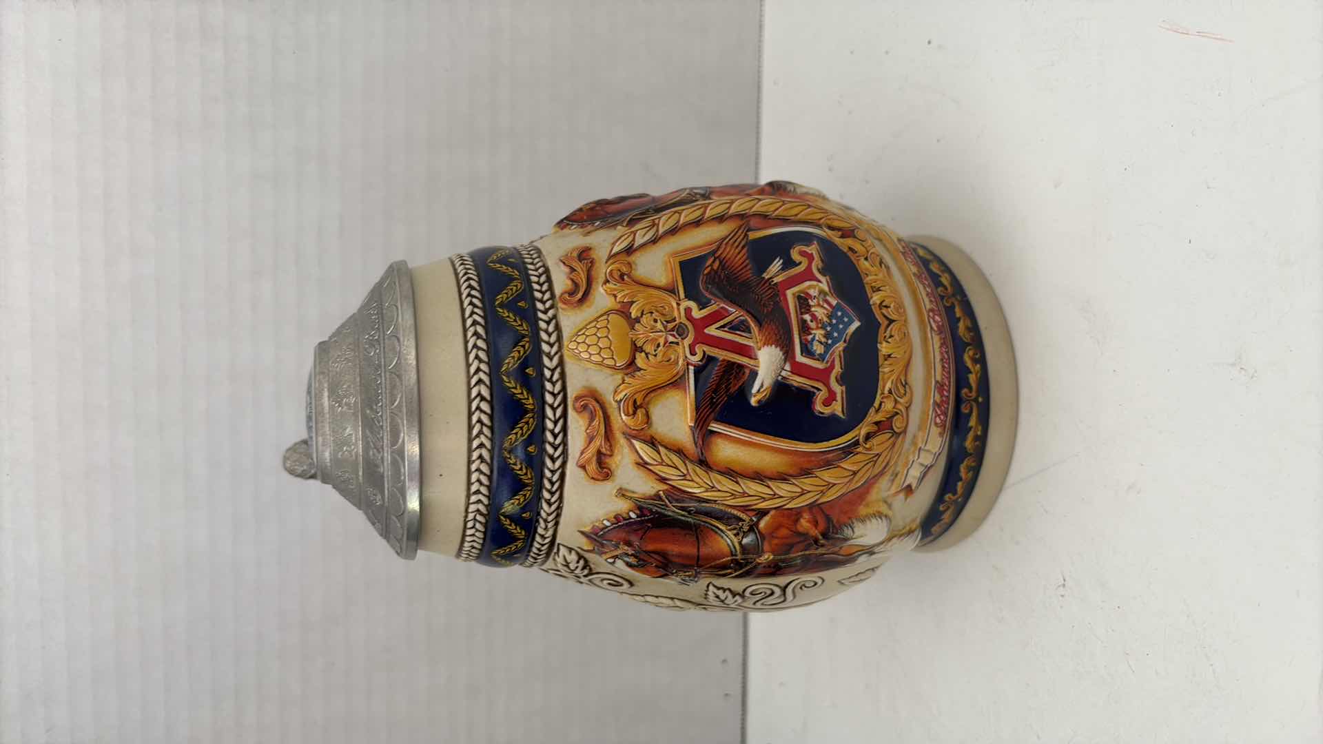 Photo 1 of 1997 ANHEUSER BUSCH COLLECTORS CLUB STEIN “PRIDE AND TRADITION” COA