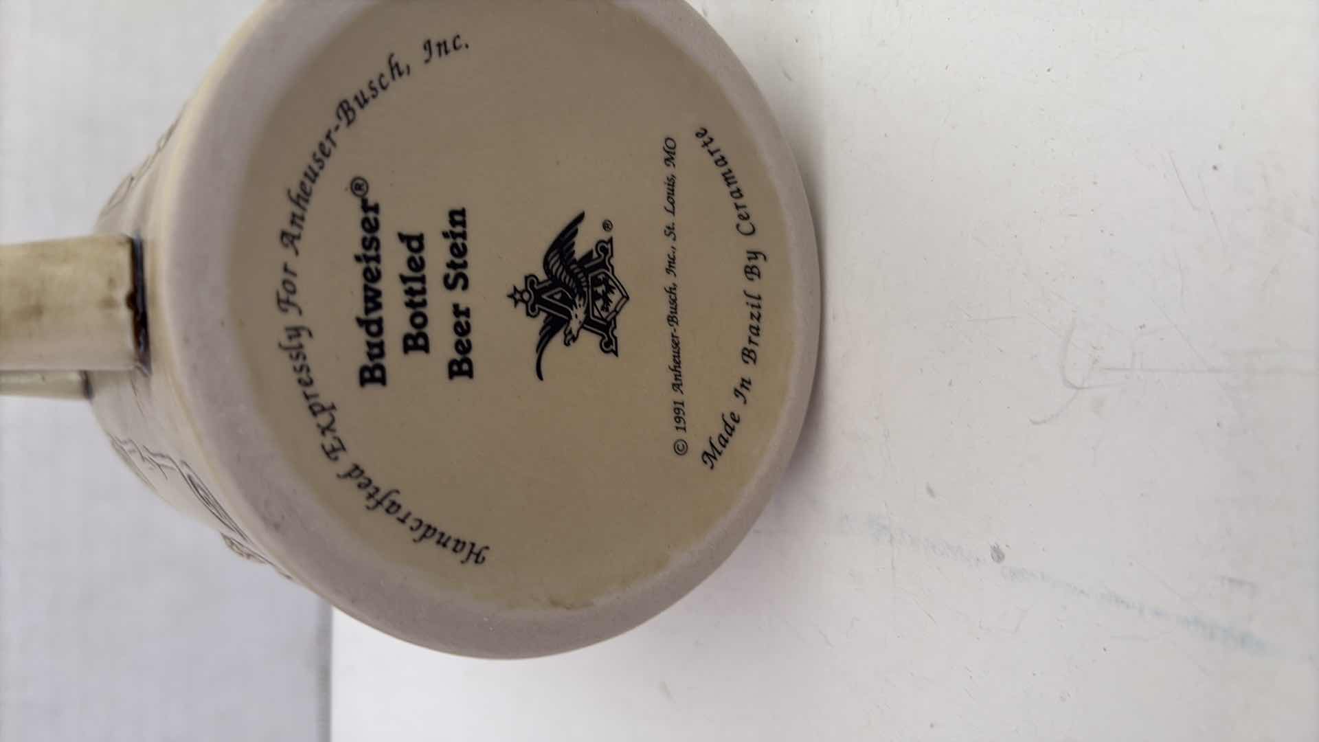 Photo 1 of 1991 BUDWEISER COLLECTOR SERIES BEER STEIN