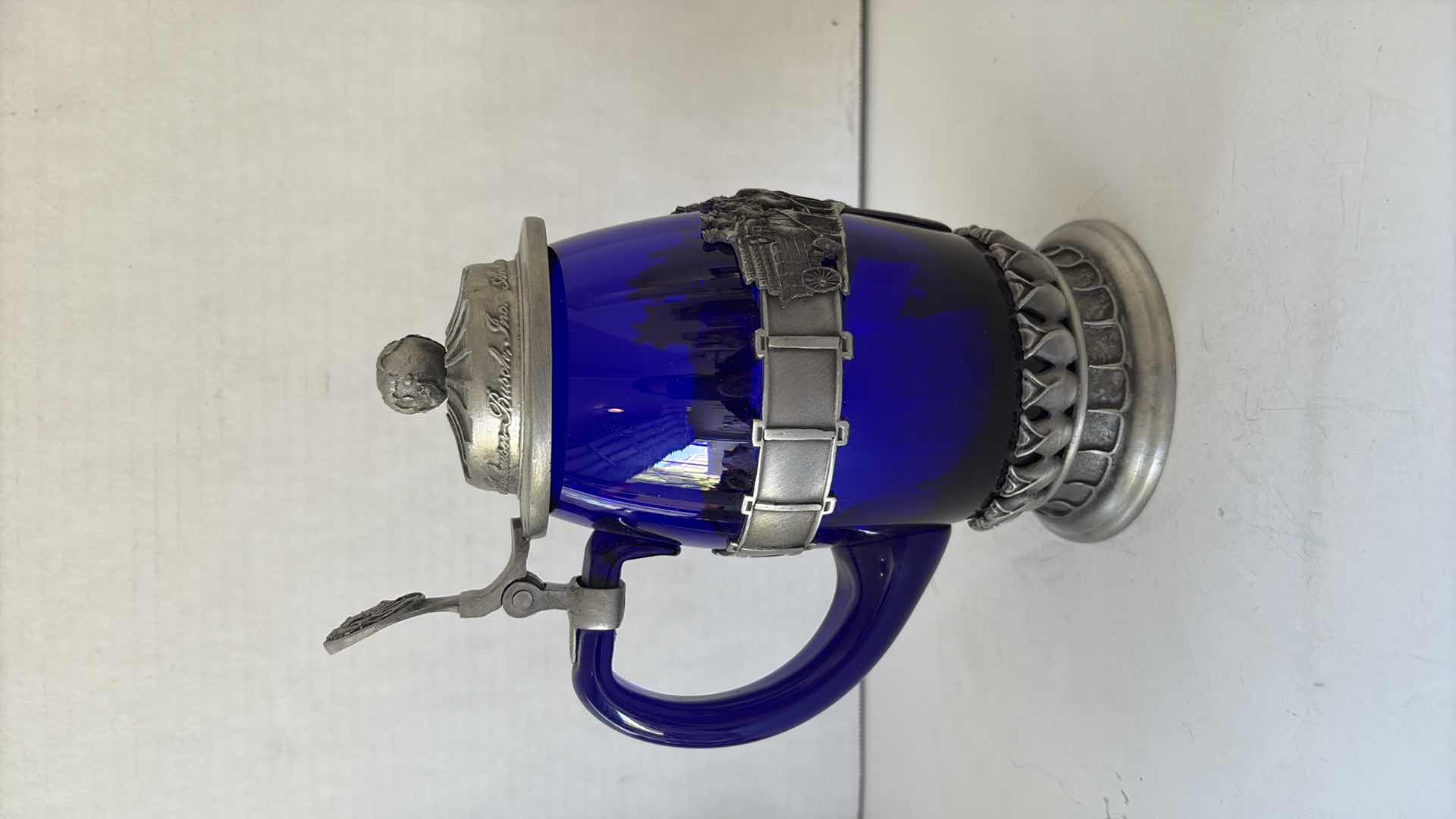 Photo 1 of ANHEUSER BUSCH MEMBERS ONLY CLYDESDALES COBALT BLUE GLASS STEIN RETAIL $180