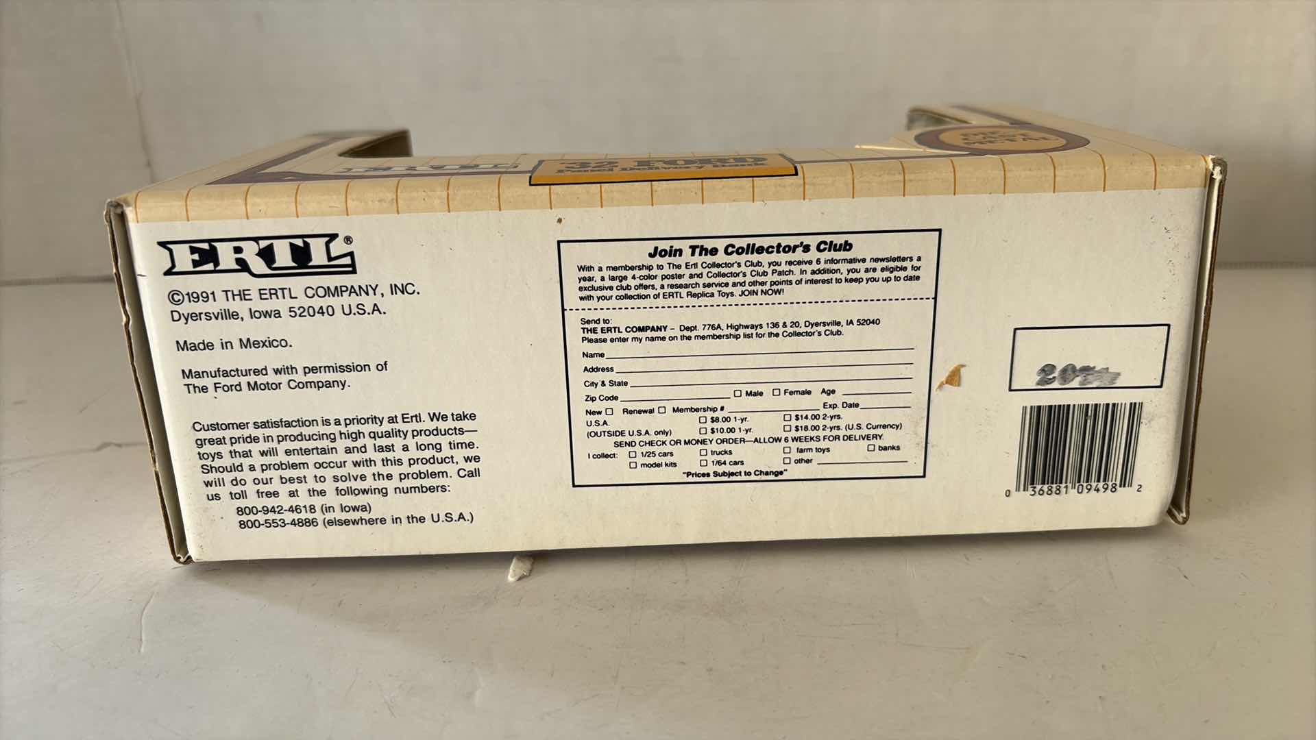 Photo 1 of ERTL “32 FORD PANEL DELIVERY “ DIE CAST METAL TRUCK BANK