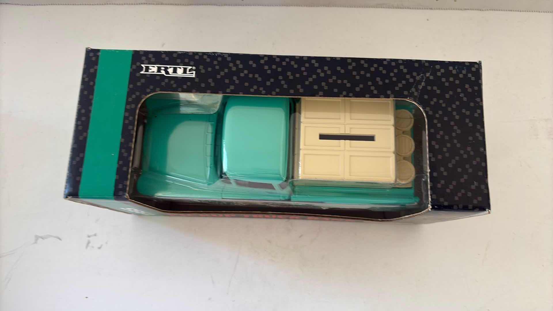 Photo 1 of ERTL “1956 TRUE VALUE PICKUP TRUCK” DIE CAST METAL BANK
