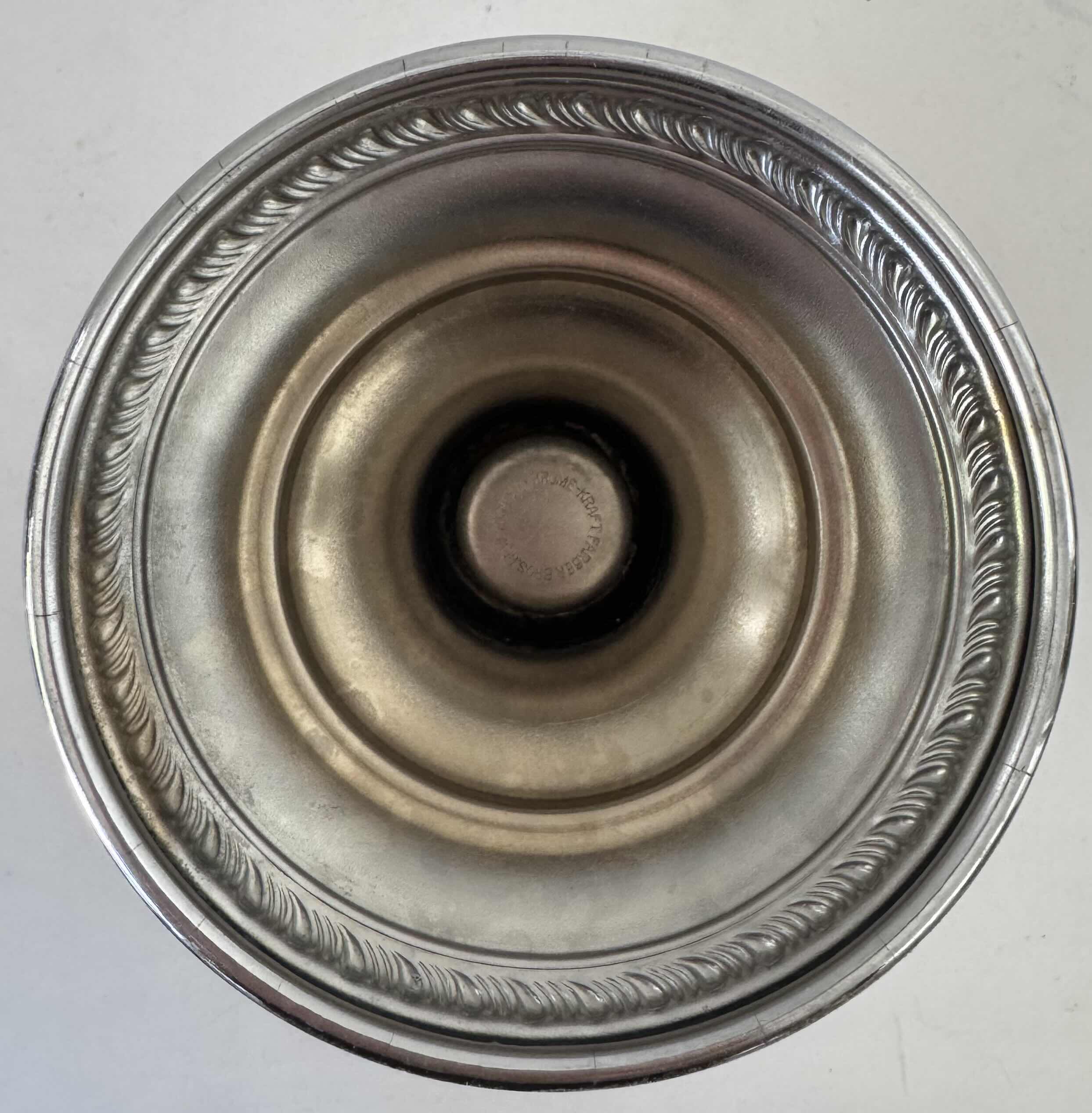 Photo 1 of KROME KRAFT GLASS GOBLET GARNET W5.5” X H6”