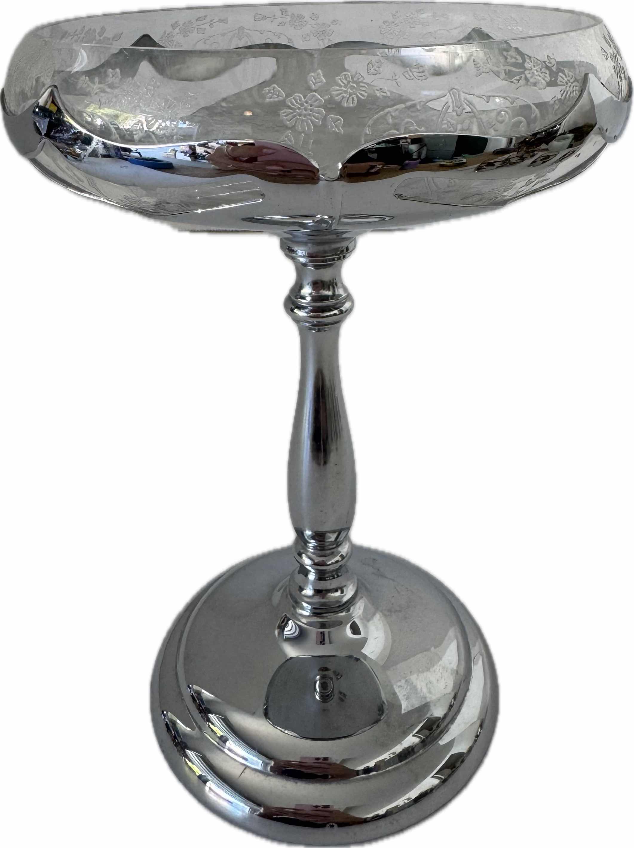 Photo 1 of KROME KRAFT GLASS CHALICE CLEAR W5.5” X H7.5”