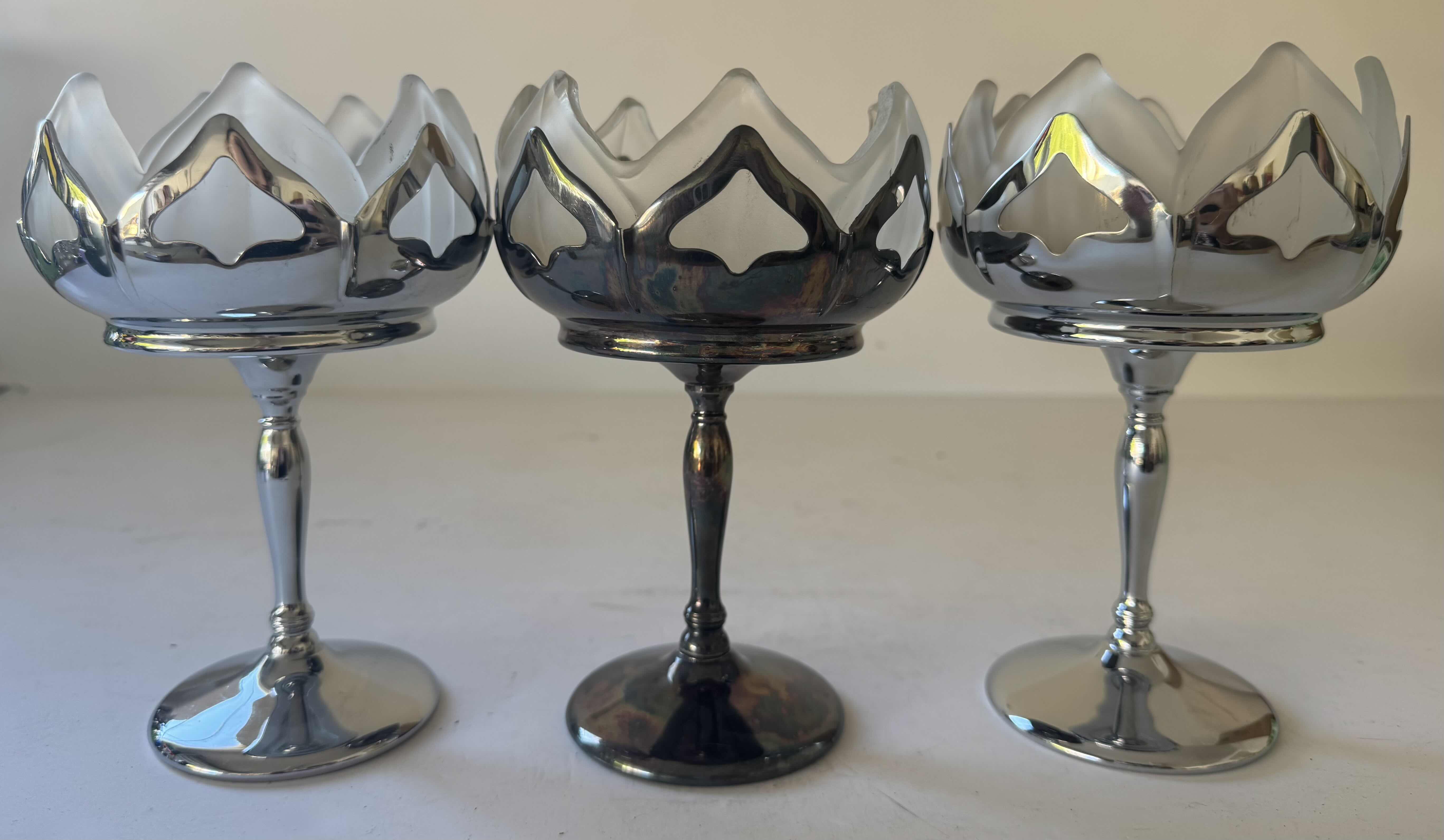 Photo 1 of 3- KROME KRAFT FROSTED GLASSES SILVER TONE W4.5” X H 6.75”